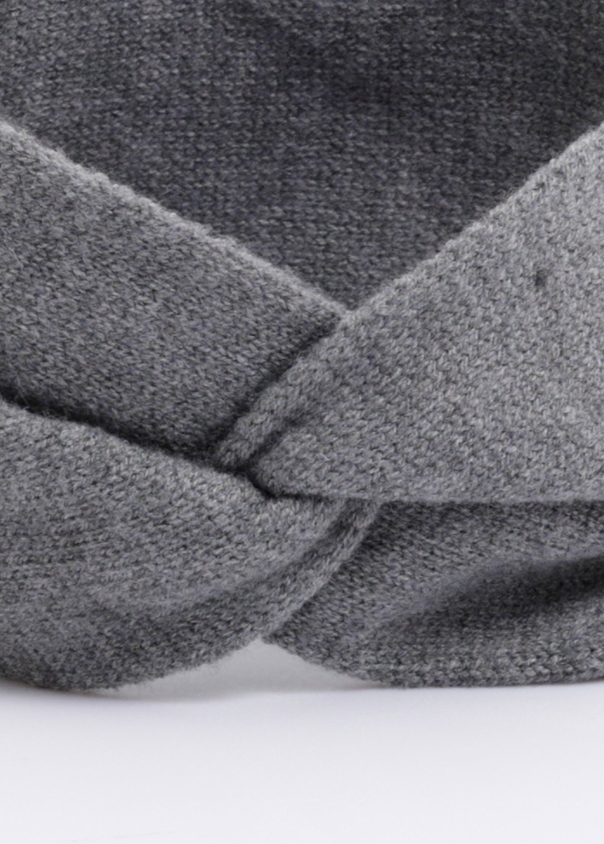 Zacht_gebreide_wollen_hoofdband_Gris_DE1_slim