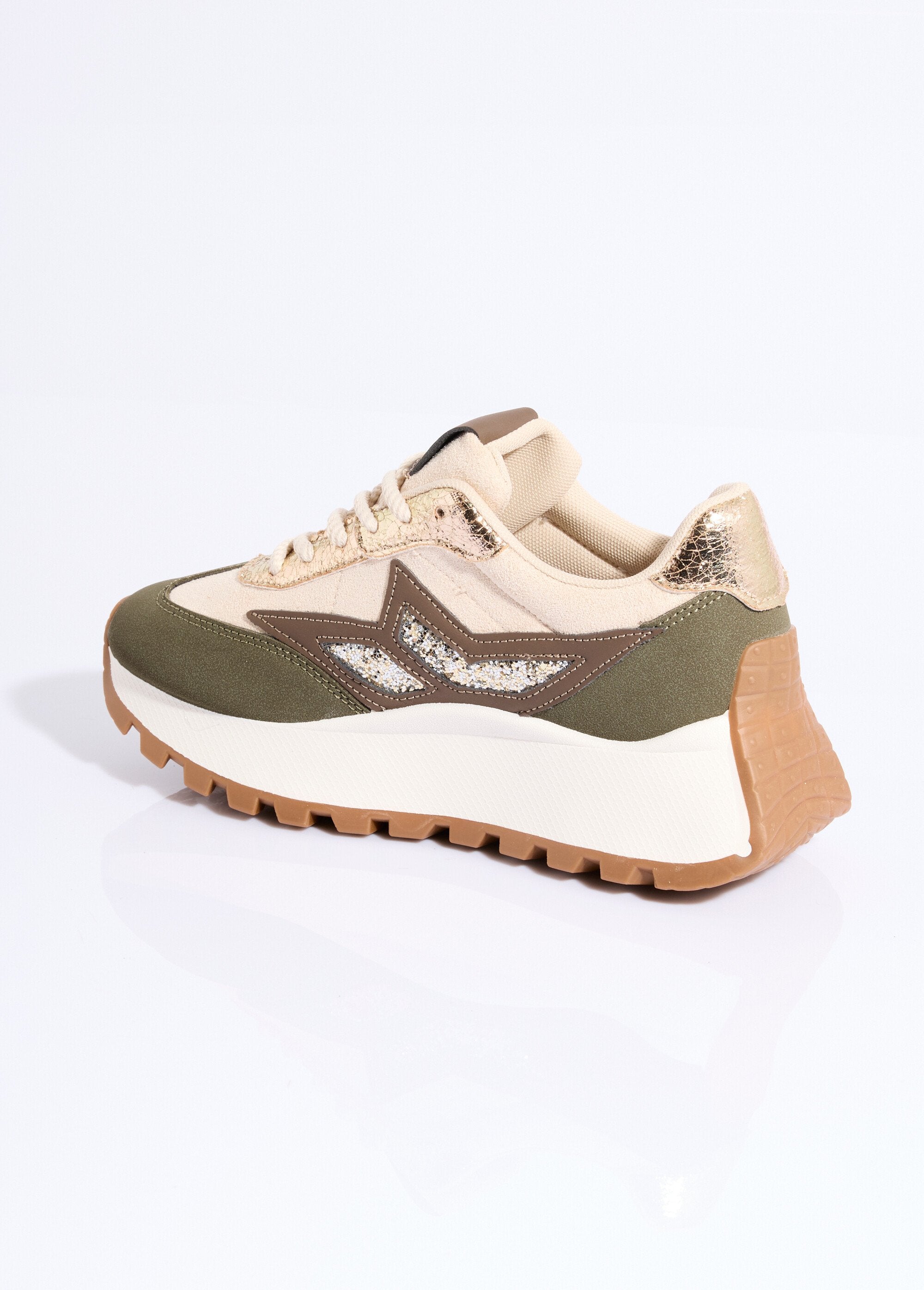 Sportschoenen_met_sleehak_van_verschillende_materialen_Vert_et_beige_DO1_slim