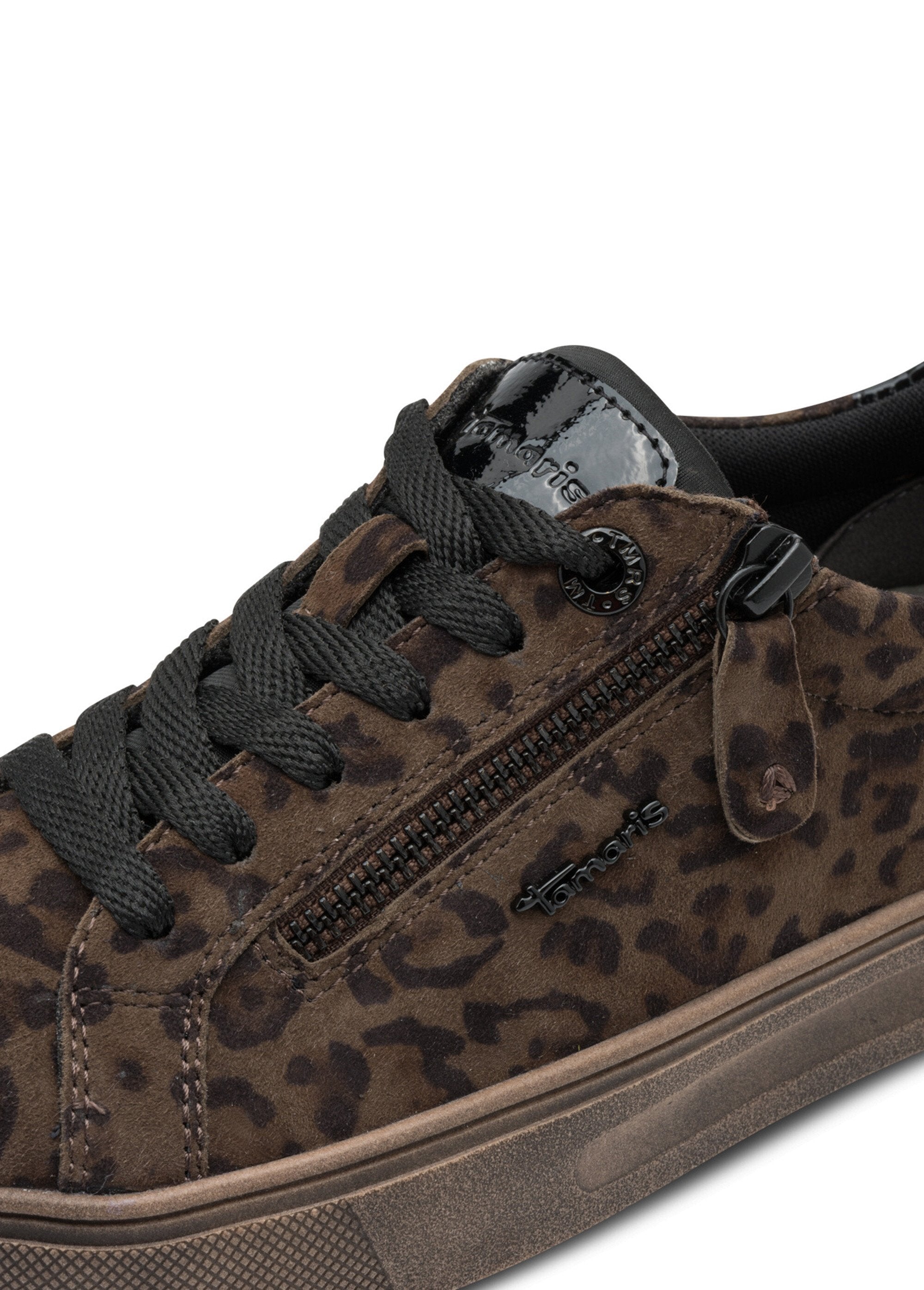 Sportschoenen_met_dikke_zolen,_rits_en_veters_Leopard_DE1_slim