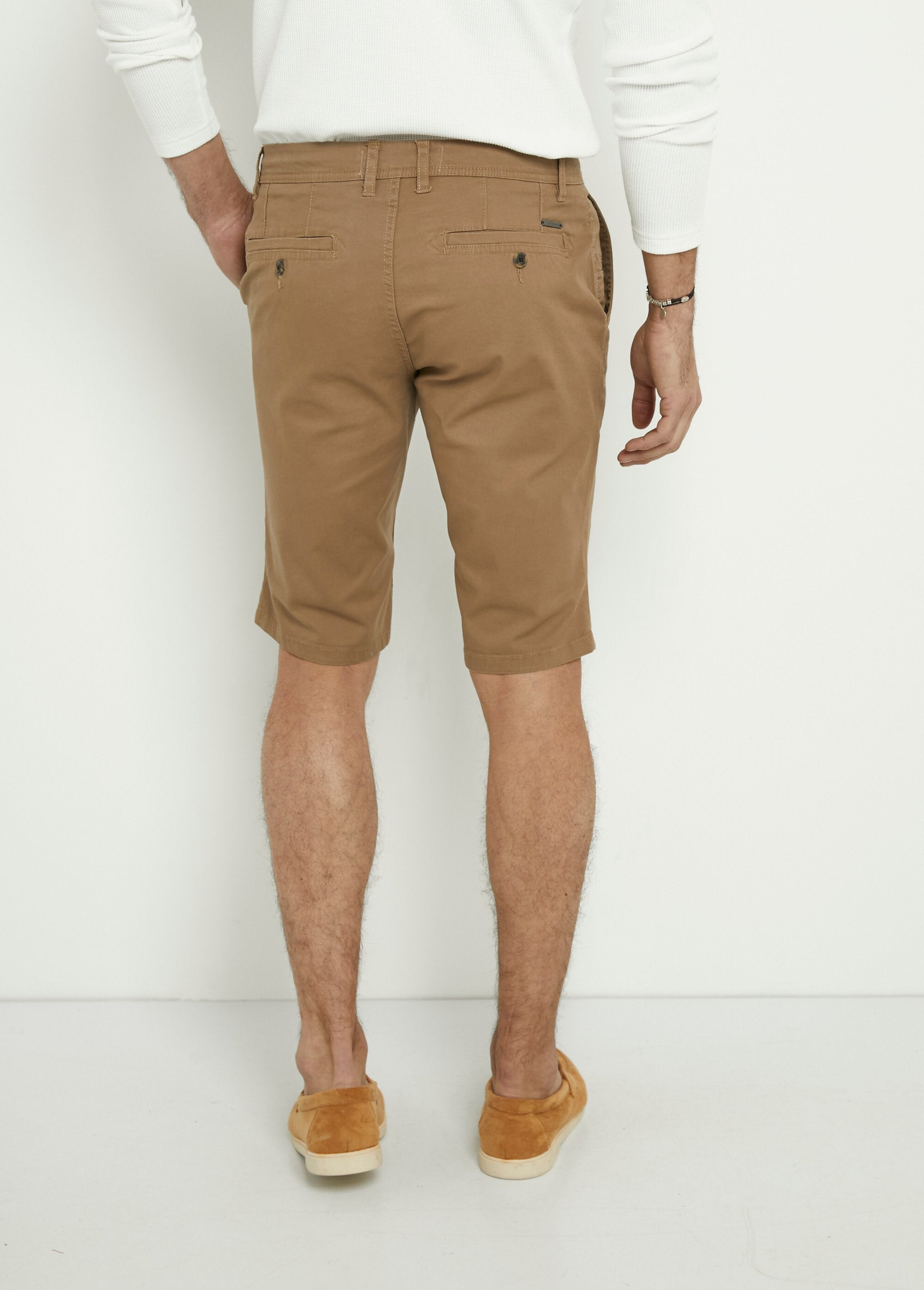 Bermuda_van_stretch_katoen_canvas_Camel_DO1_slim