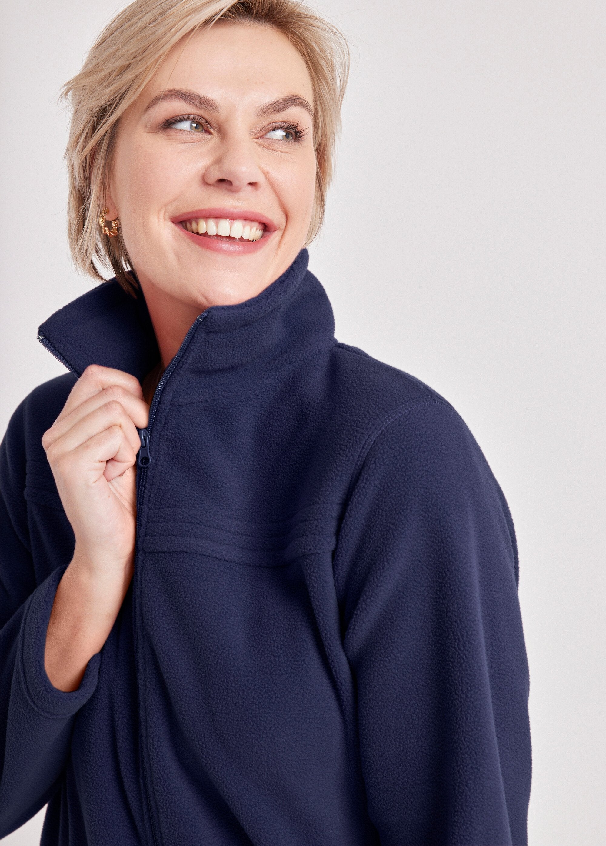 Fleecejack_met_lange_mouwen_en_ritssluiting_Marien_DE1_slim