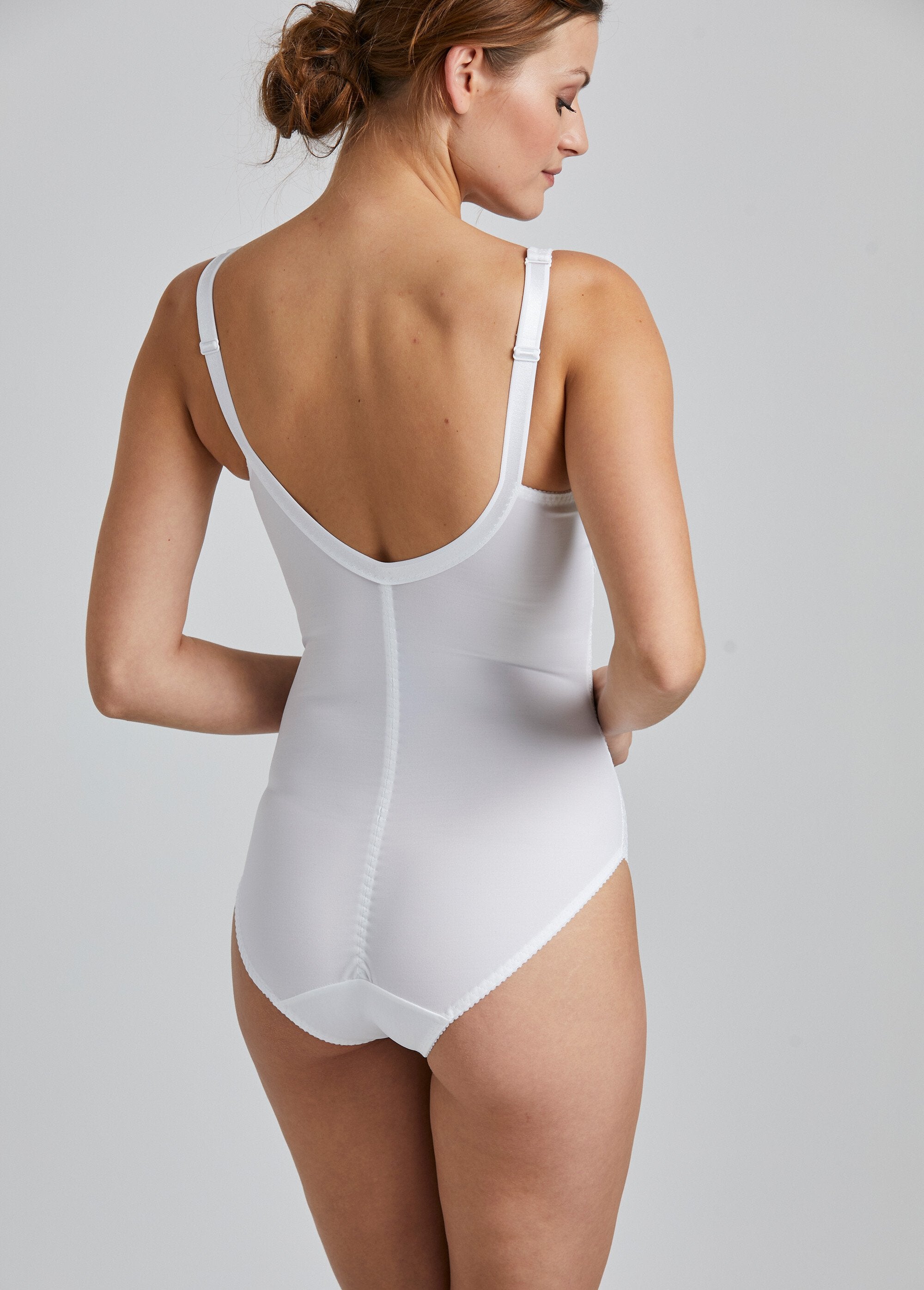 Body_met_beugel_van_kant_WIT_DO1_slim