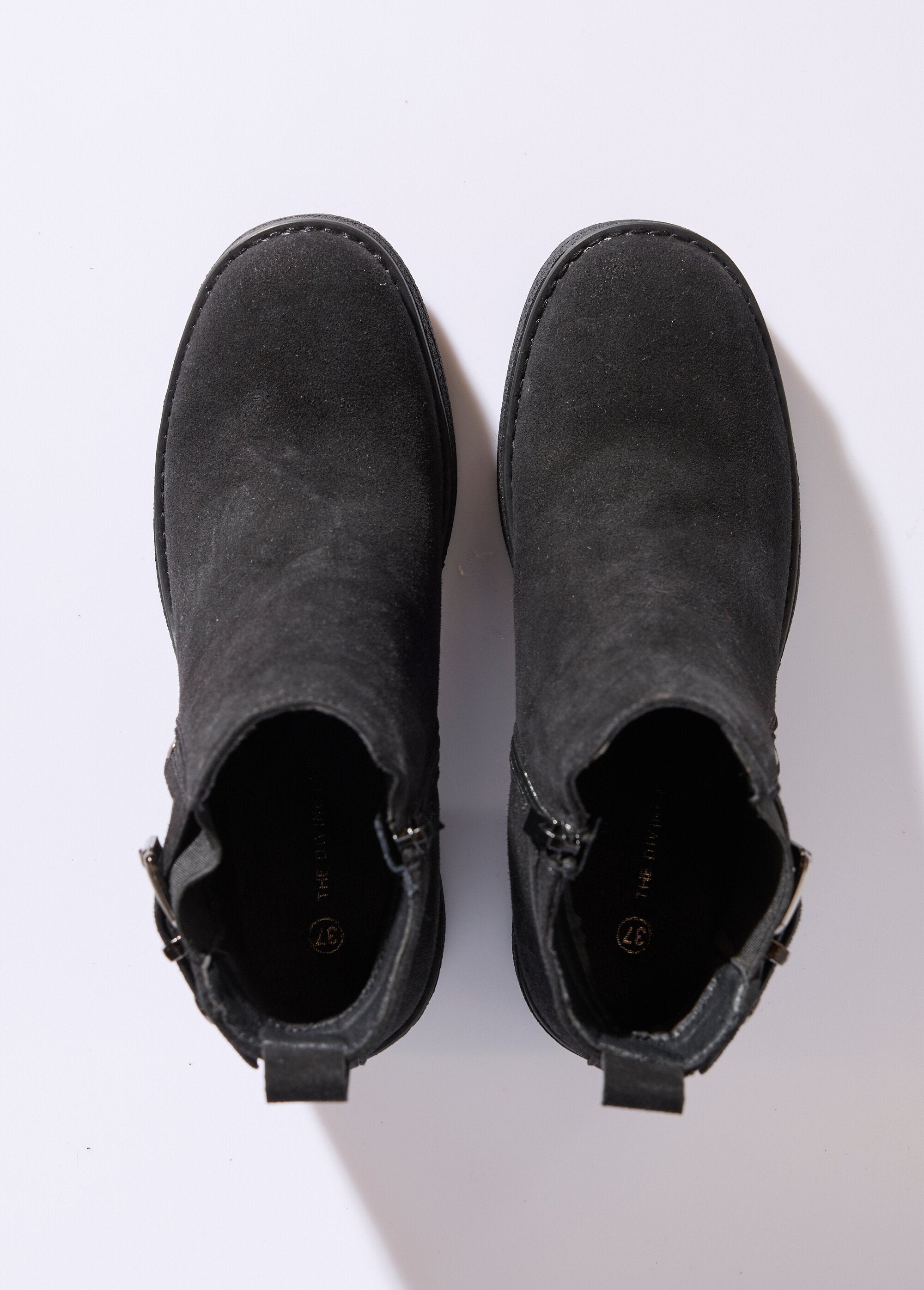 Hooggehakte_laarzen_met_crêpezolen_Noir_OV1_slim