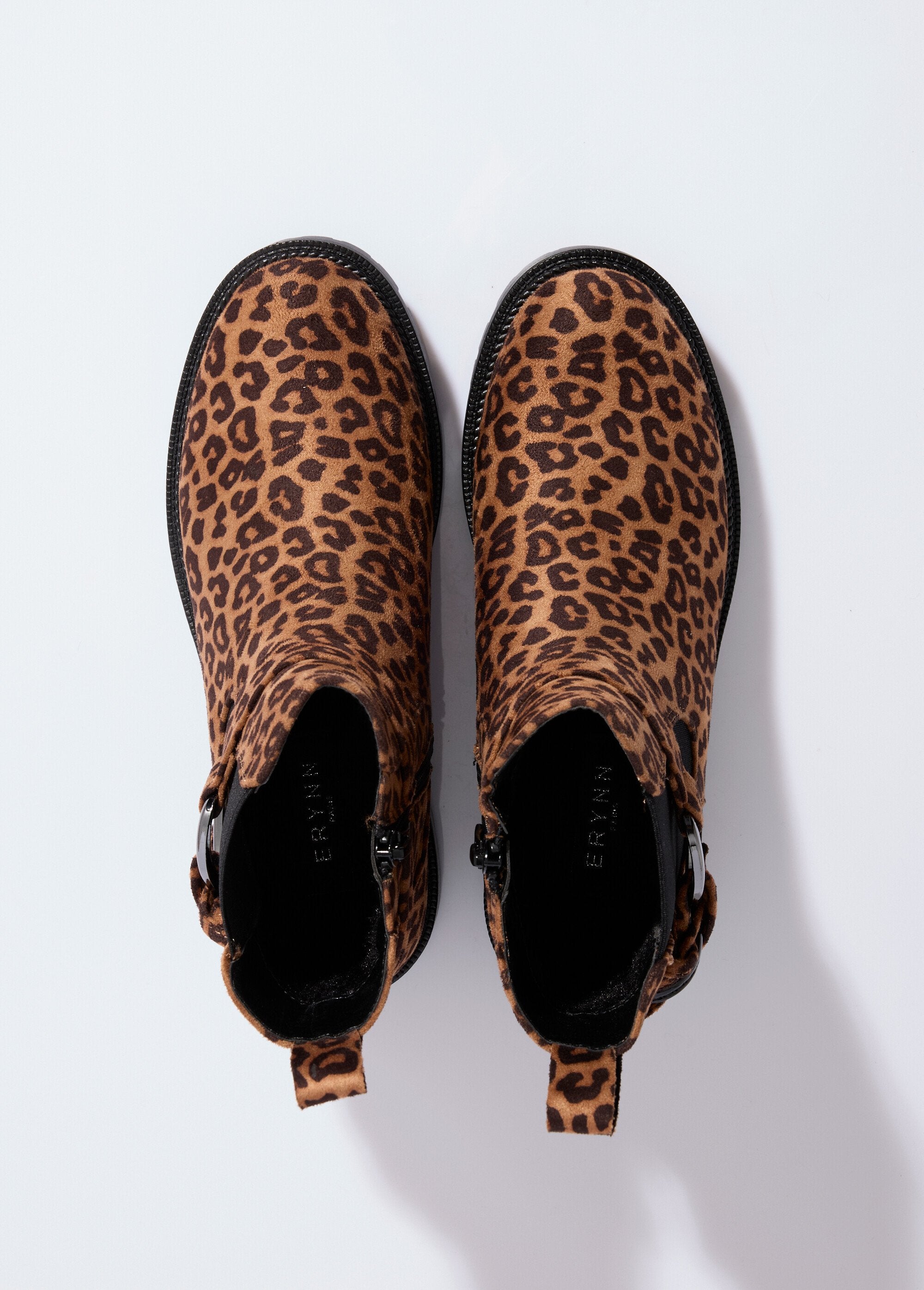 Platte_laarzen_in_suède_met_luipaardprint_Leopard_OV1_slim