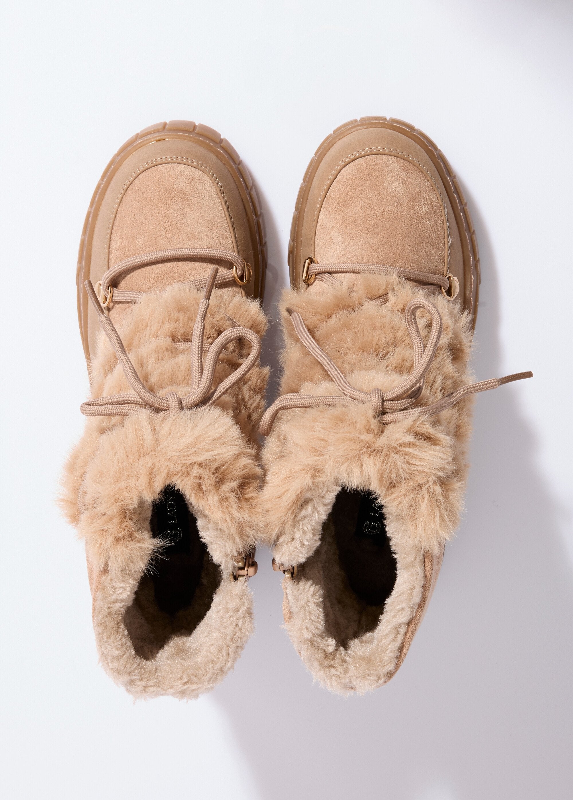 Enkellaarsjes_van_suède_en_imitatiebont_Taupe_OV1_slim