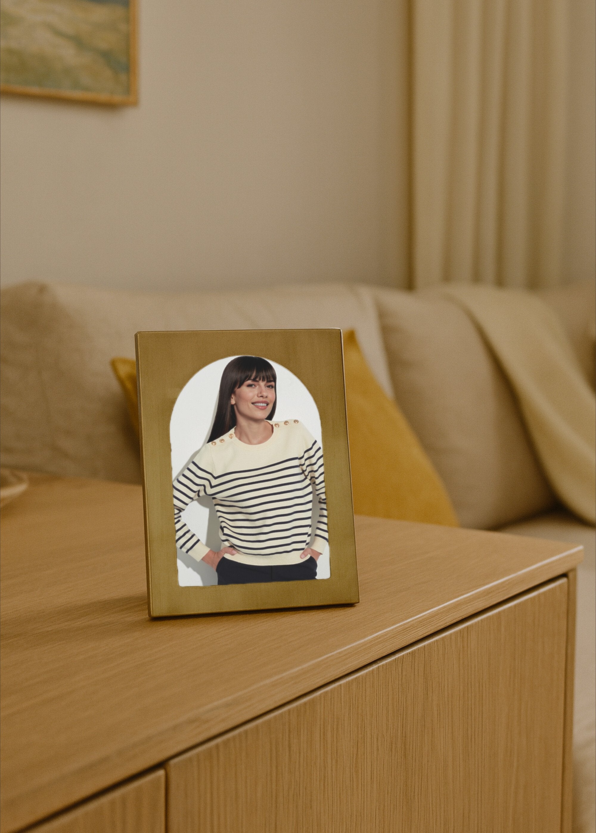 Cadre_photo_en_métal_brossé,_forme_arche_Dore_SF1_slim