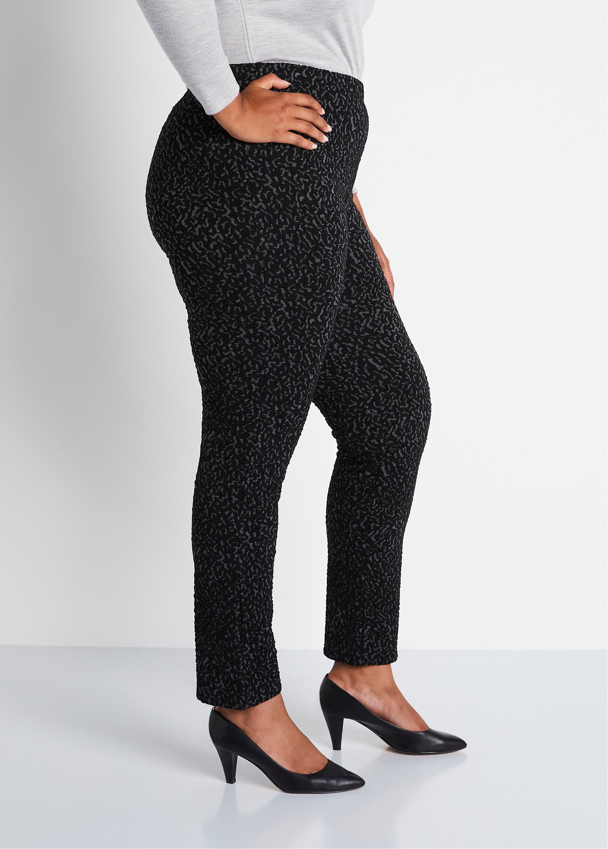 Legging_met_elastische_taille,_effen_of_tweekleurig_Grijs_en_zwart_DR1_curvy