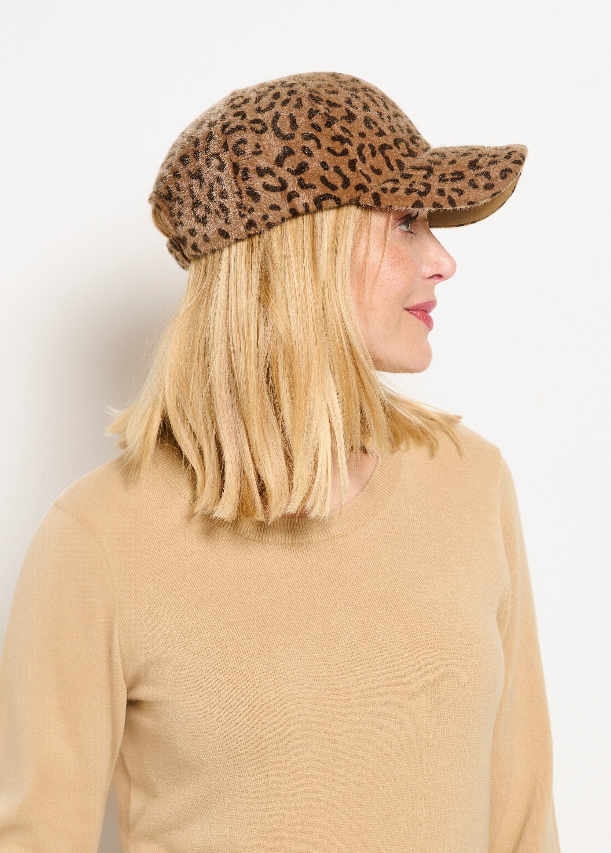 Luipaardmuts_van_imitatiebont_Leopard_DR1_slim