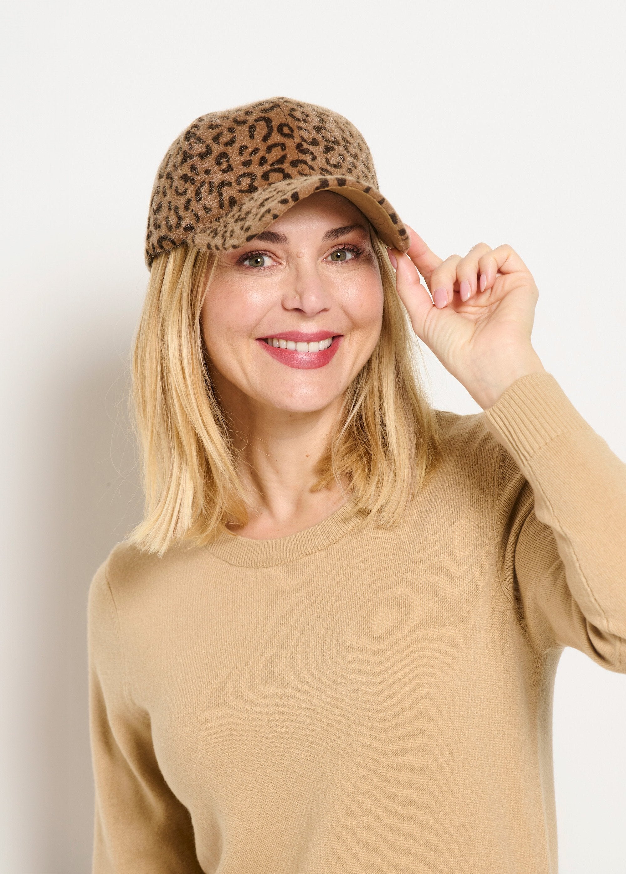 Luipaardmuts_van_imitatiebont_Leopard_FA1_slim