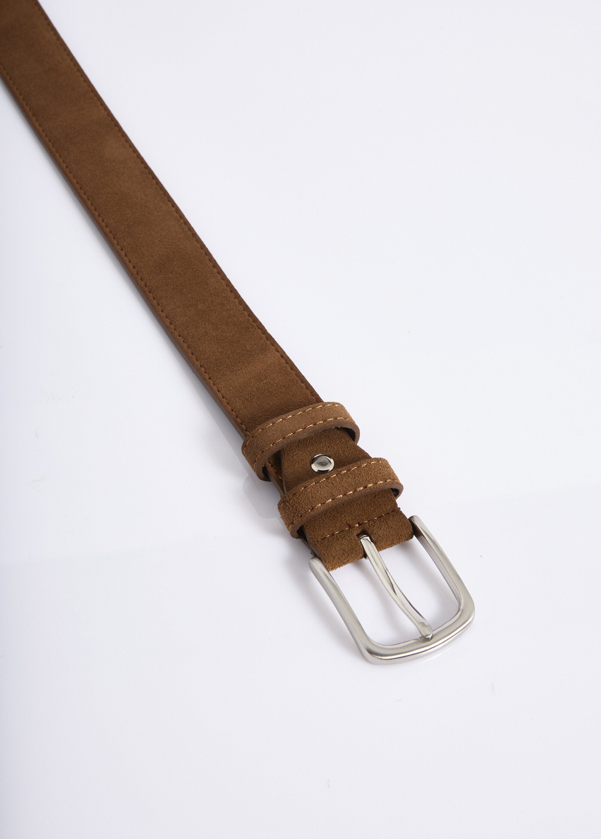 Suedette_riem_met_metalen_gesp_Cognac_DE1_slim