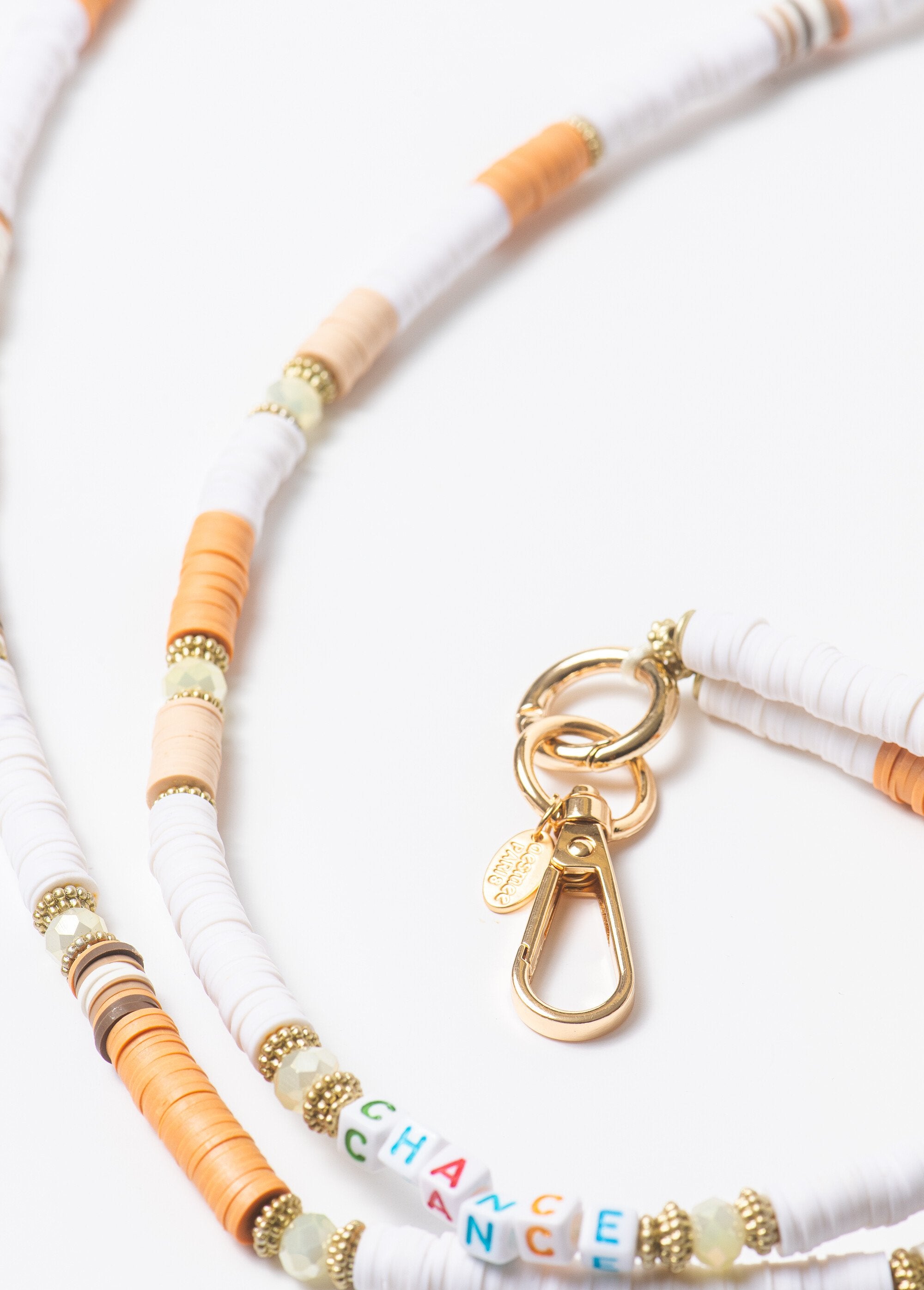 Meerkleurige_kralen_telefoonketting_Beige_DE4_slim