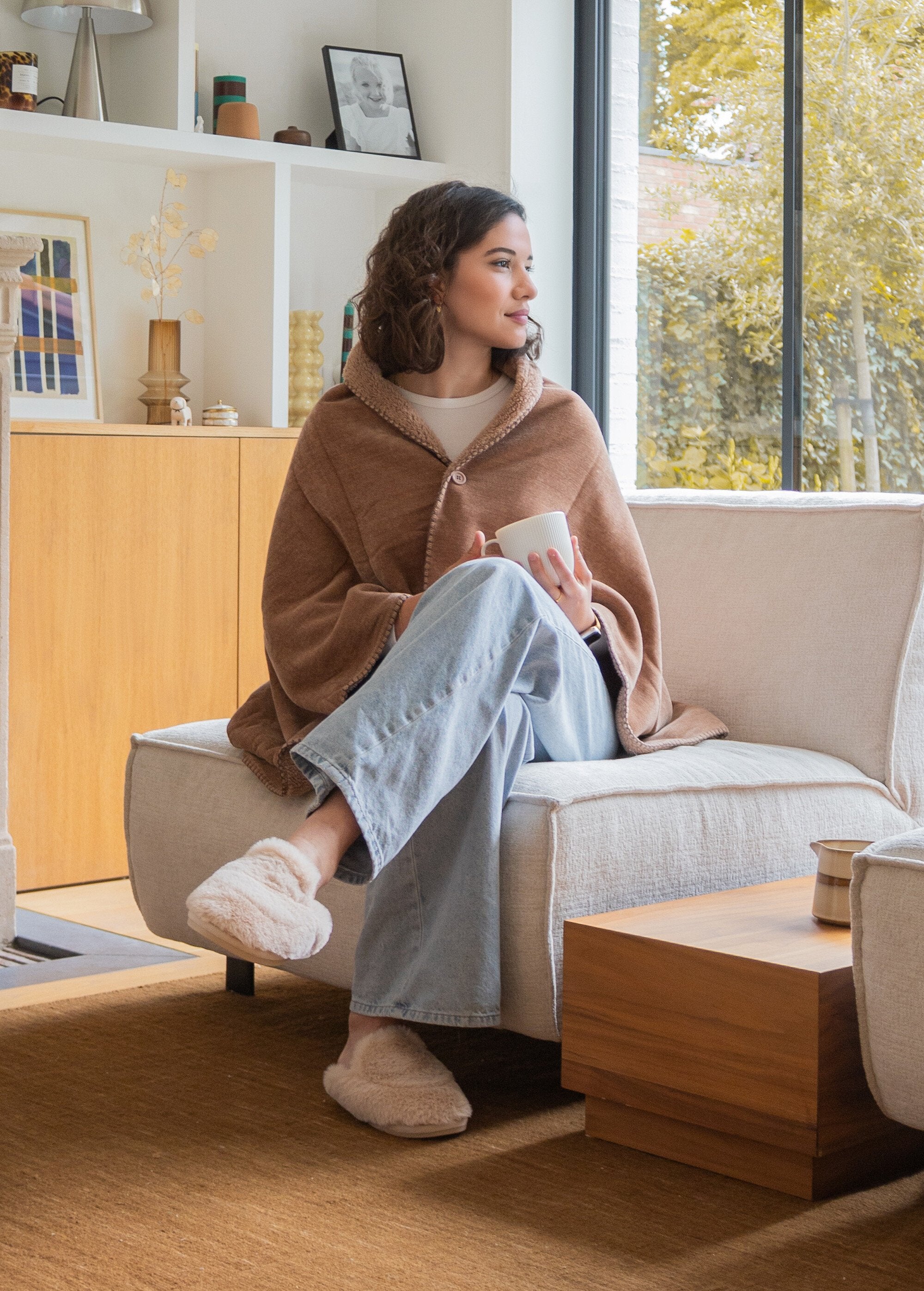 Warme_muiltjes_in_zacht_bont_Beige_SF1_slim