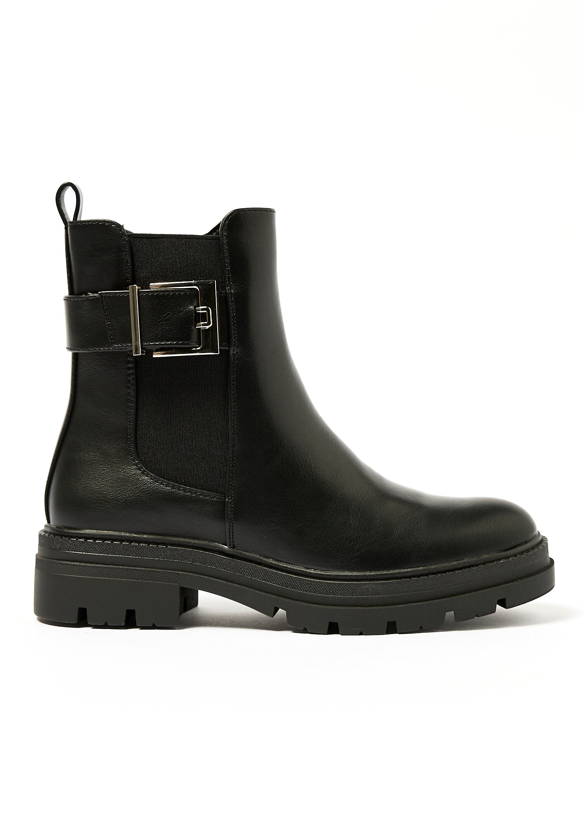 Chelsea_boots_met_ingekeepte_zool_en_gesp_Noir_DR1_slim