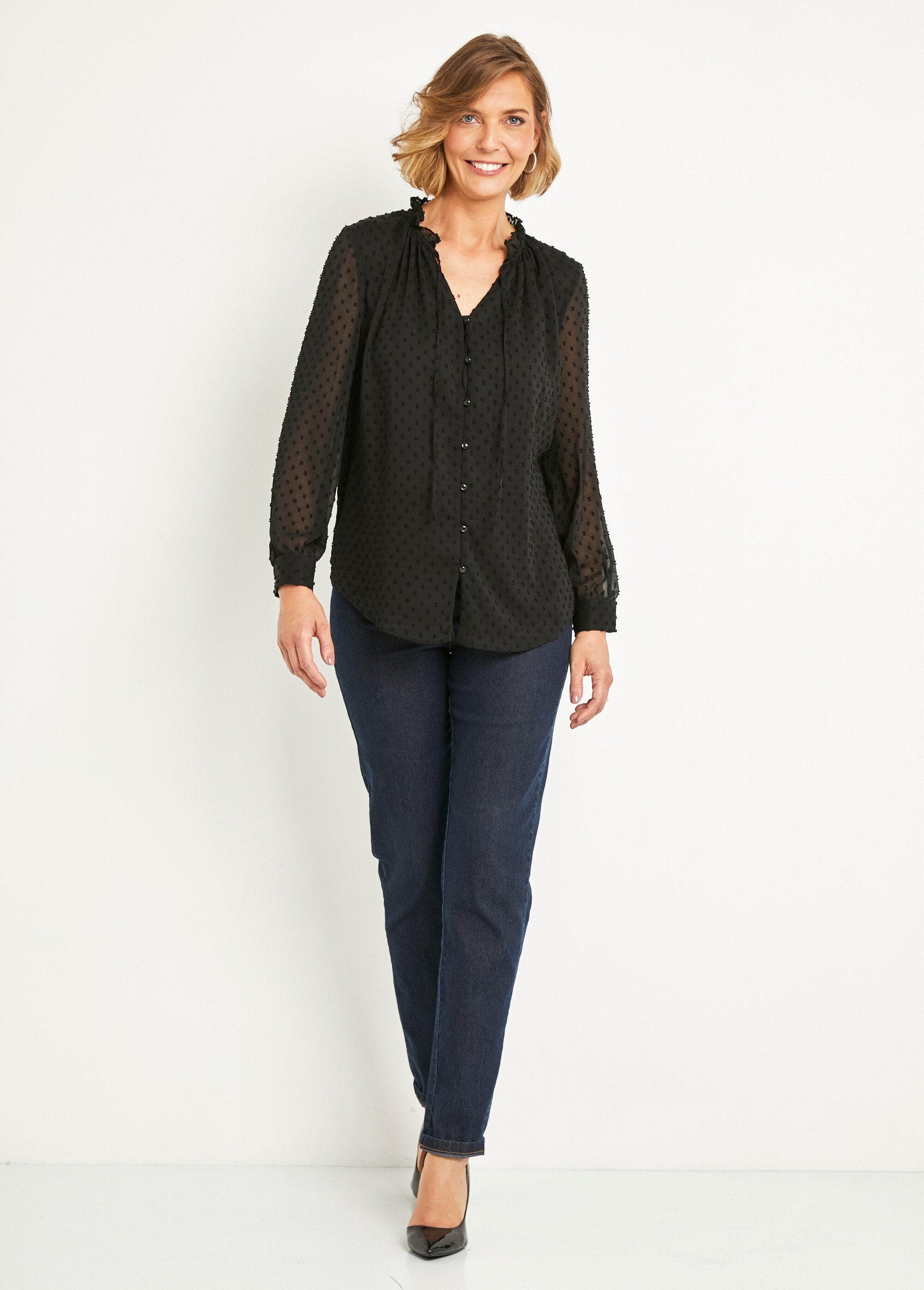 Effen_plumetis_voile_blouse_met_knoopsluiting_Noir_SF1_slim
