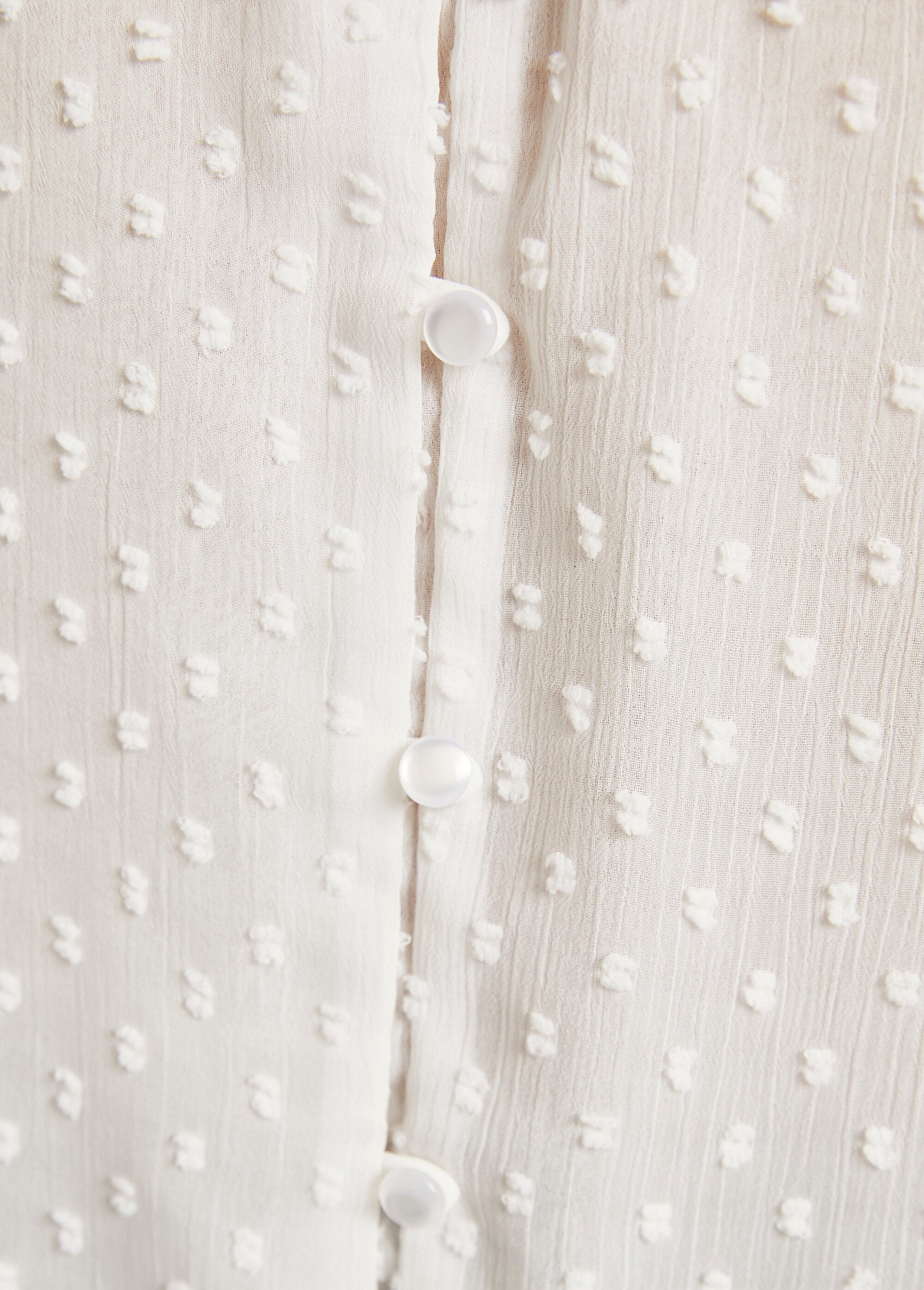 Effen_plumetis_voile_blouse_met_knoopsluiting_Ecru_DE5_slim