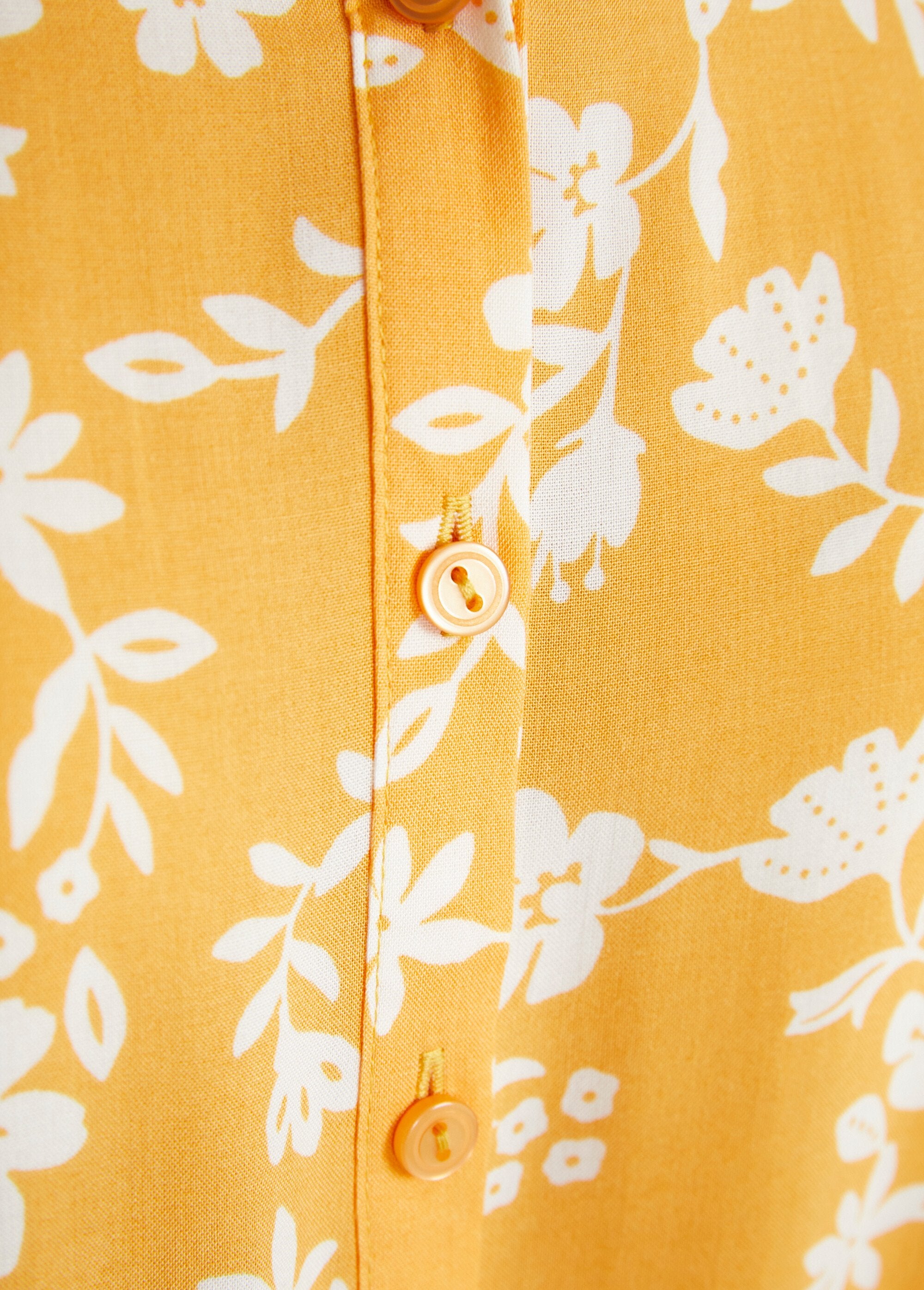 Bedrukte_blouse_3/4_mouwen_langere_achterkant_Jaune_et_blanc_DE3_slim