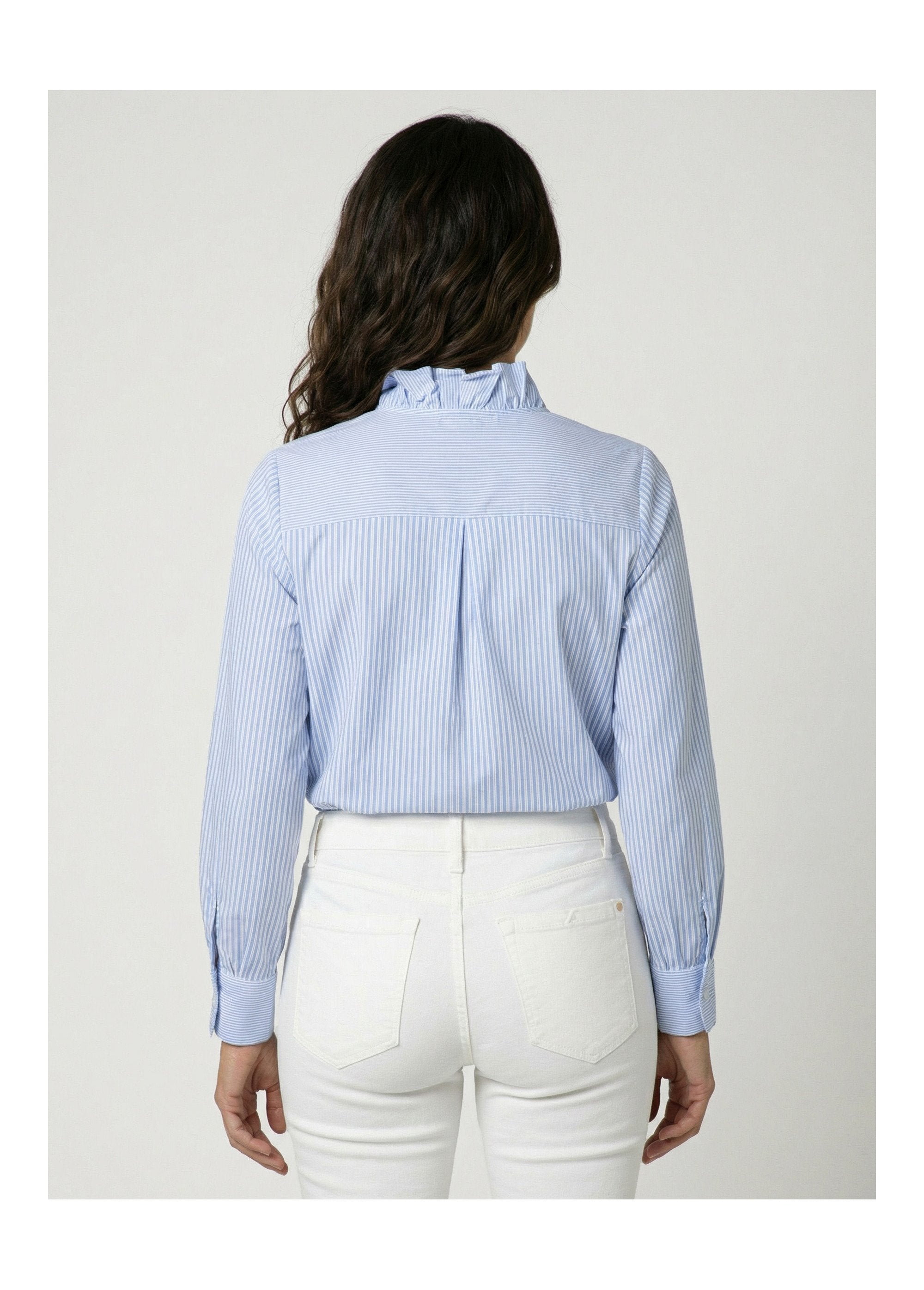 Gestreepte_blouse_met_opstaande_kraag_Bleu_raye_DO1_slim