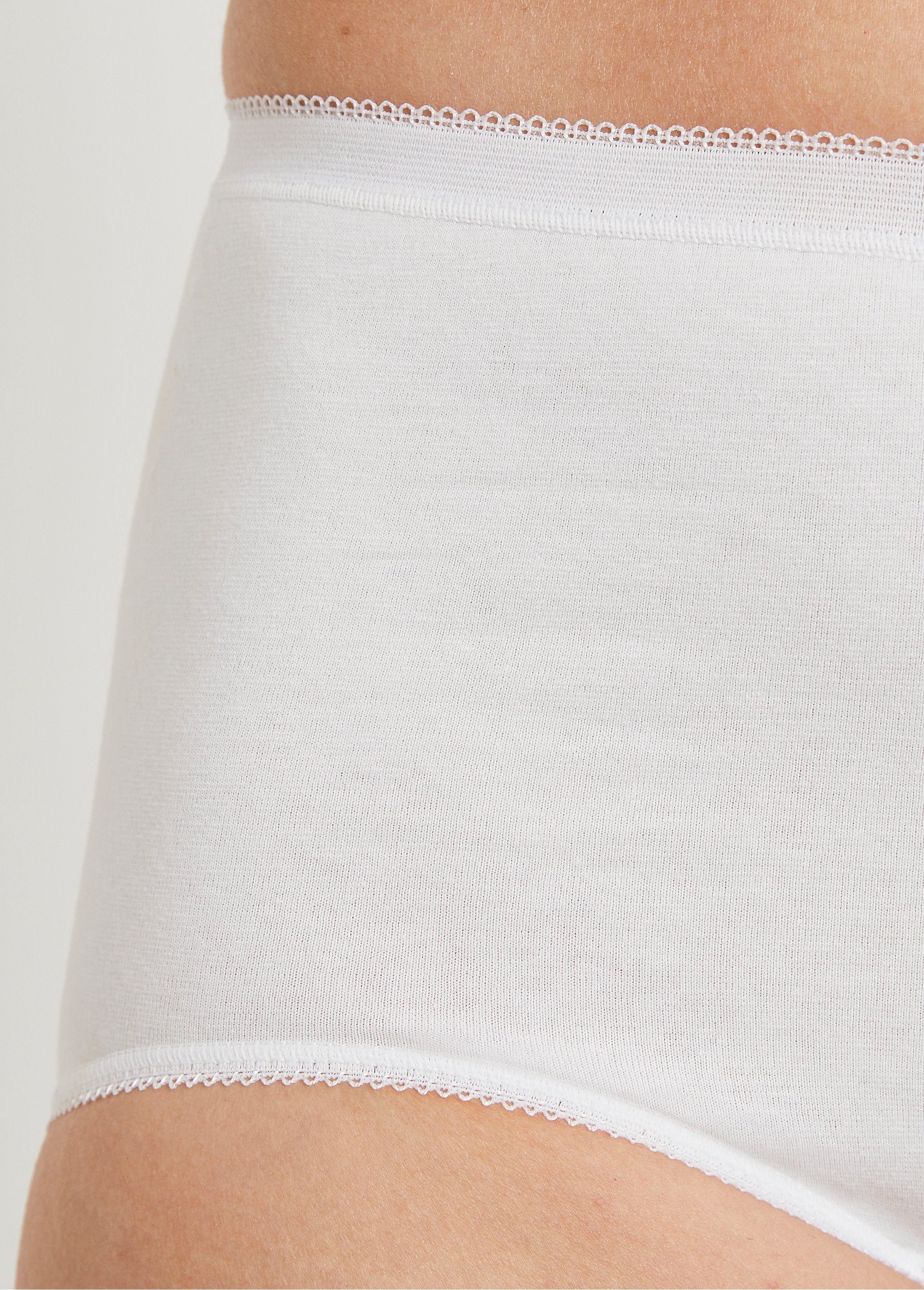 Shaping_slips_met_hoge_taille_-_set_van_3_+_1_GRATIS_Witte_partij3+1grat_DE1_slim