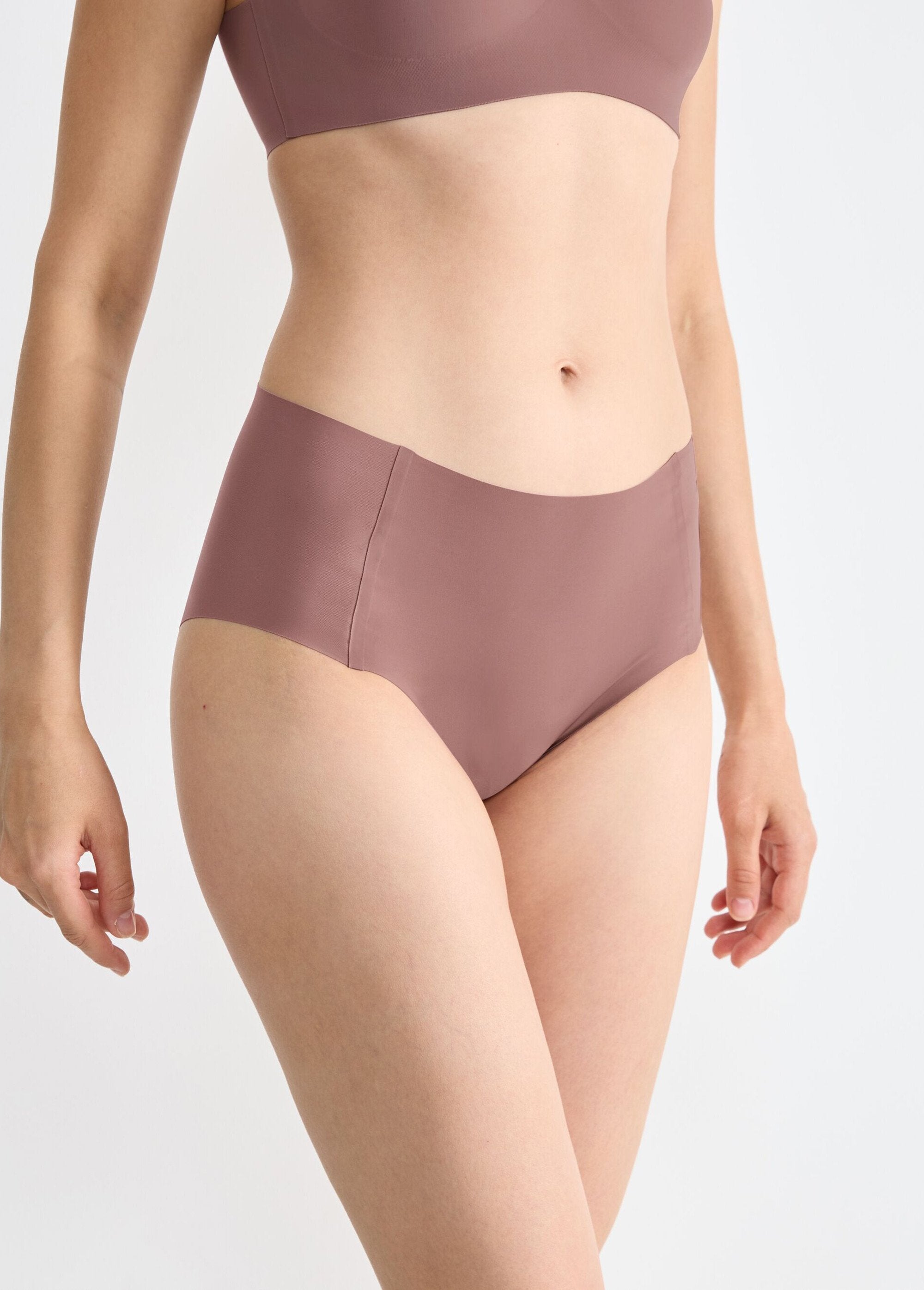 ®_Sloggi_-_Onzichtbare_slip_met_hoge_taille_Cacao_FA1_slim