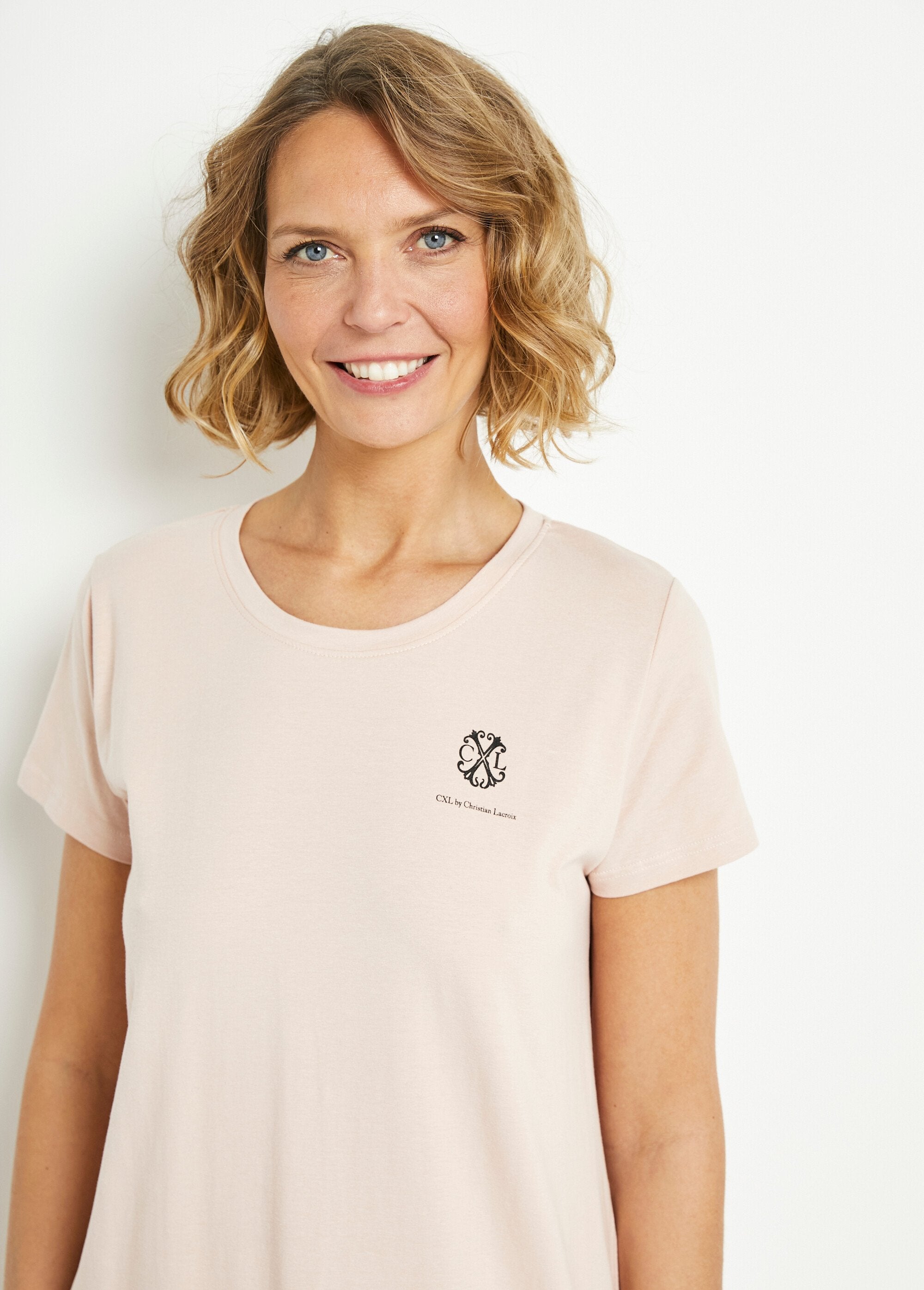 Nachtpon_van_kant_met_korte_mouwen_Rose_DE1_slim