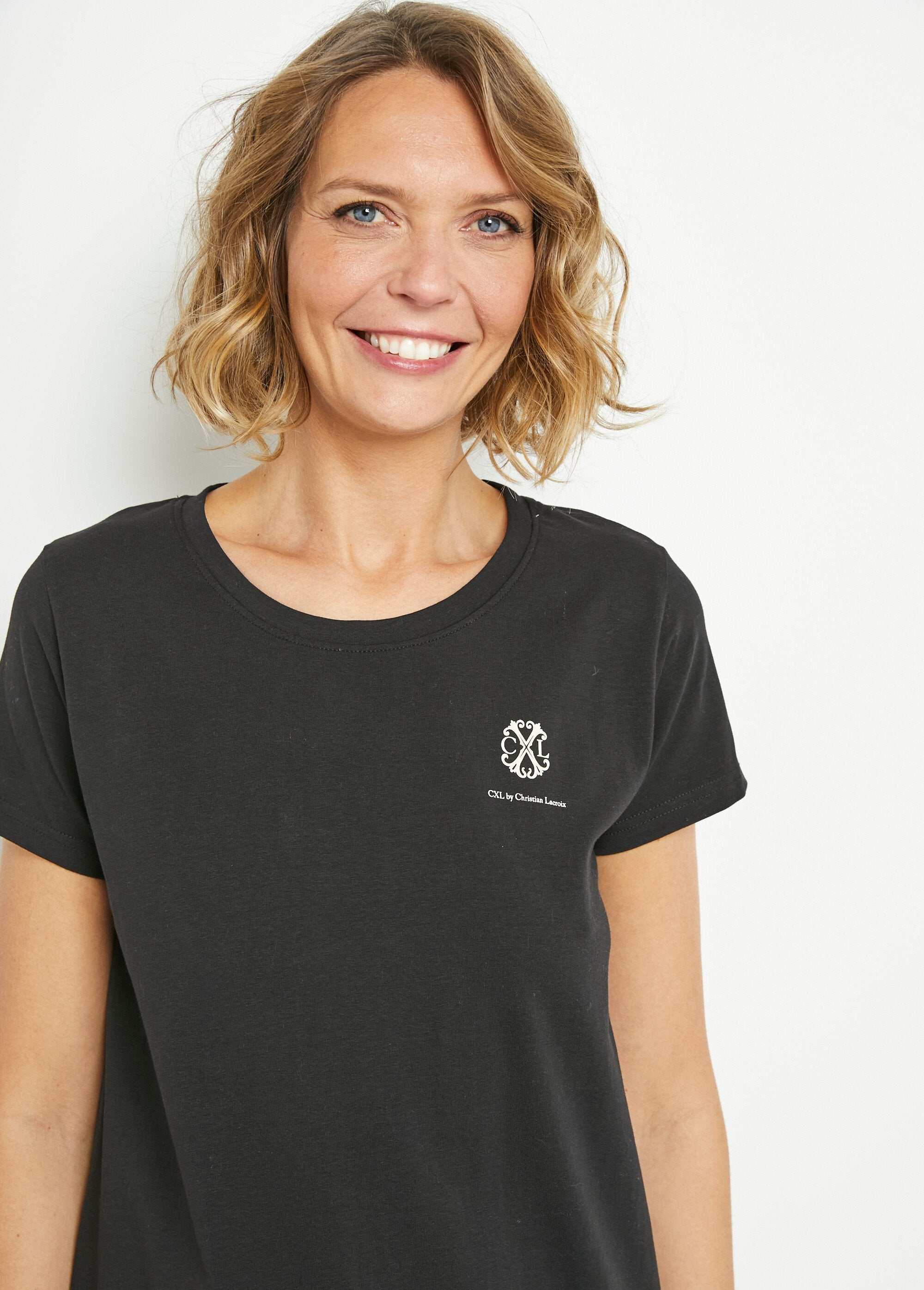 Nachtpon_van_kant_met_korte_mouwen_Noir_DE1_slim