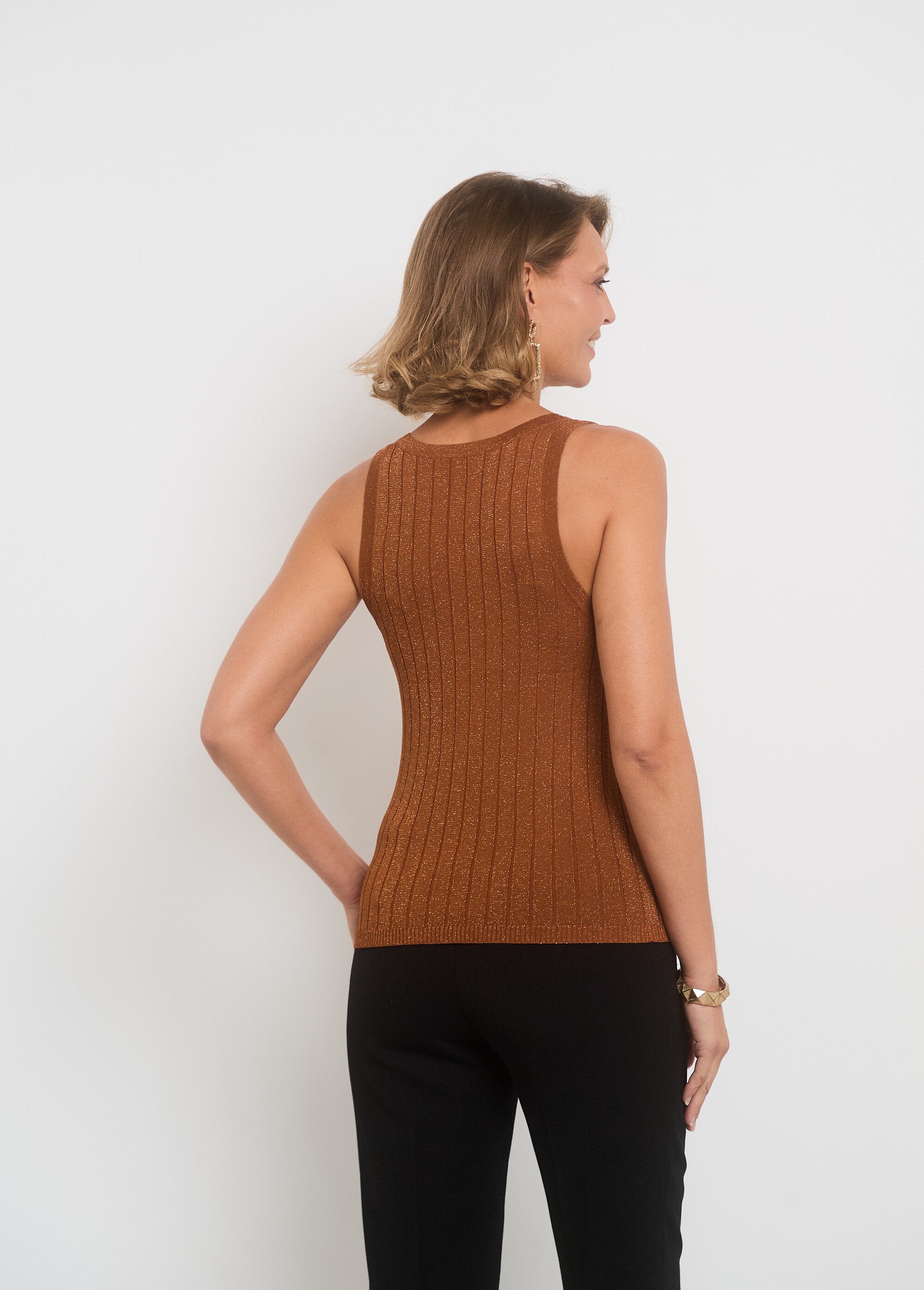 Geribbelde_tanktop_met_metallic_draad_Camel_DO1_slim