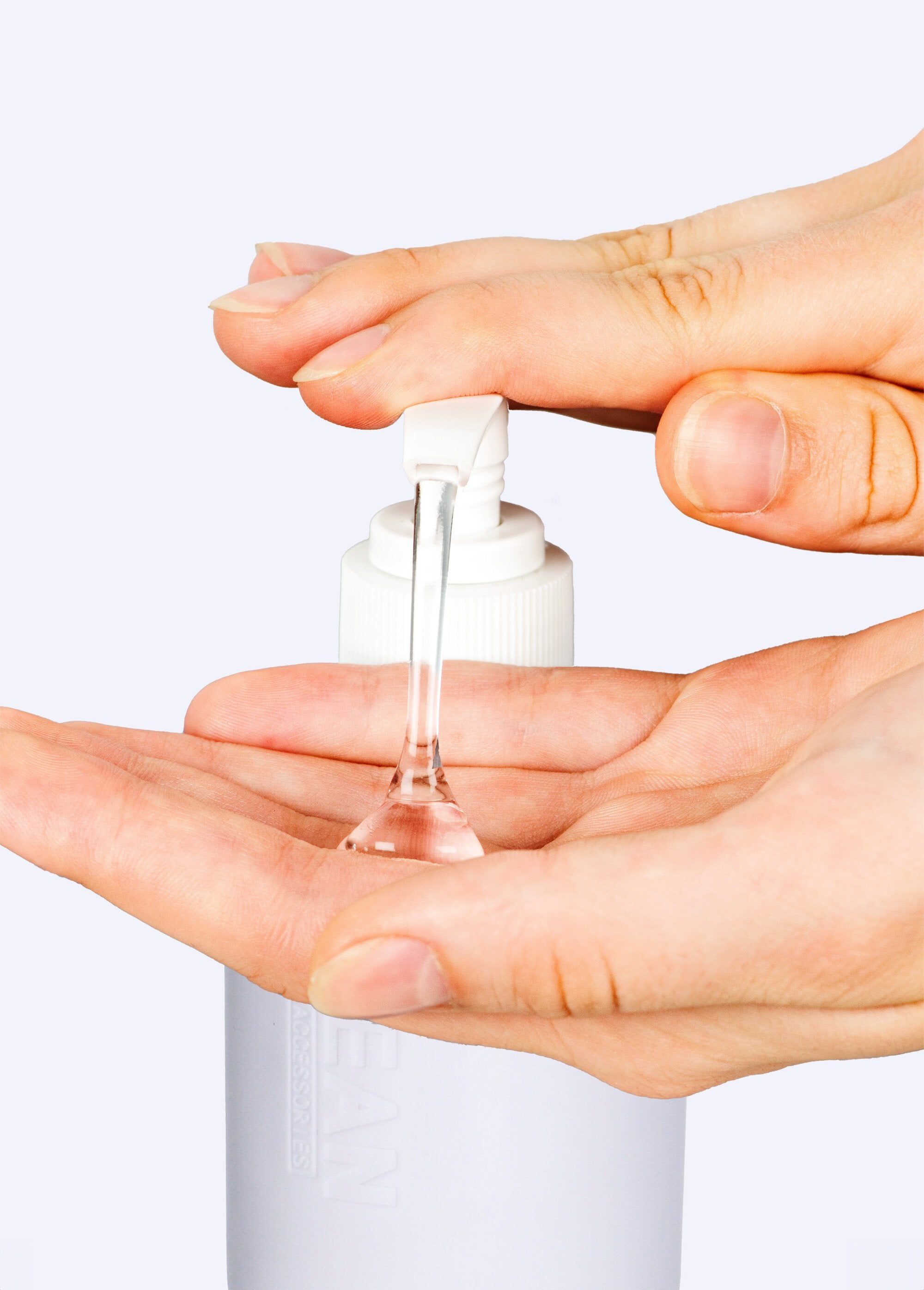 Brieven_bamboe_vloeibare_zeep_dispenser_Blanc_et_bambou_DE1_slim