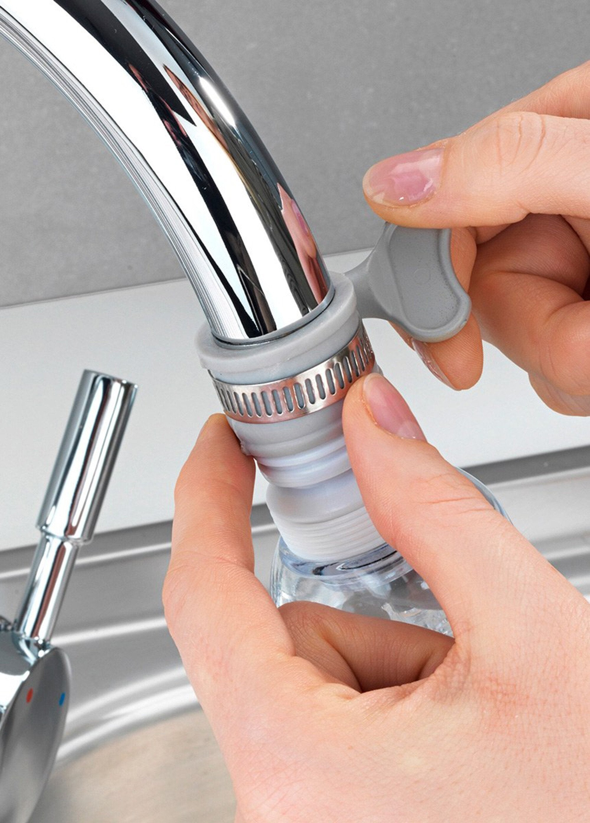 Universele_flexibele_handdouche_voor_kranen_Blanc_DE1_slim