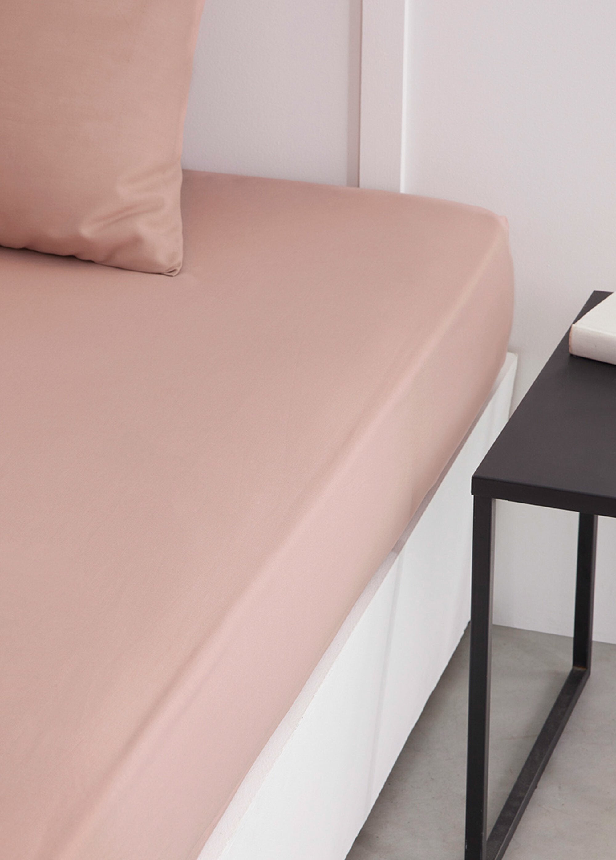 Hoeslaken_glad_katoen_Rose_des_sables_DE1_slim