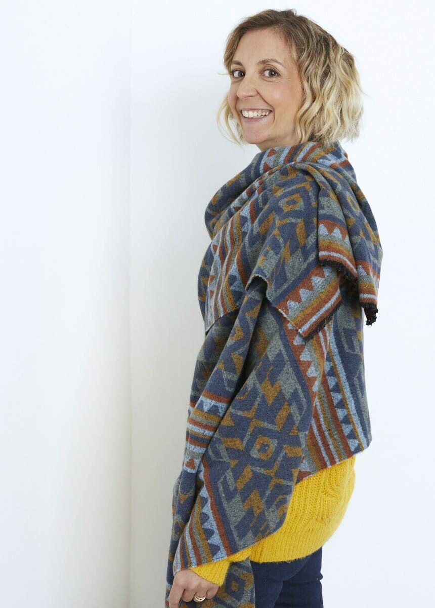 Sjaal_Bleu_et_miel_DR1_slim