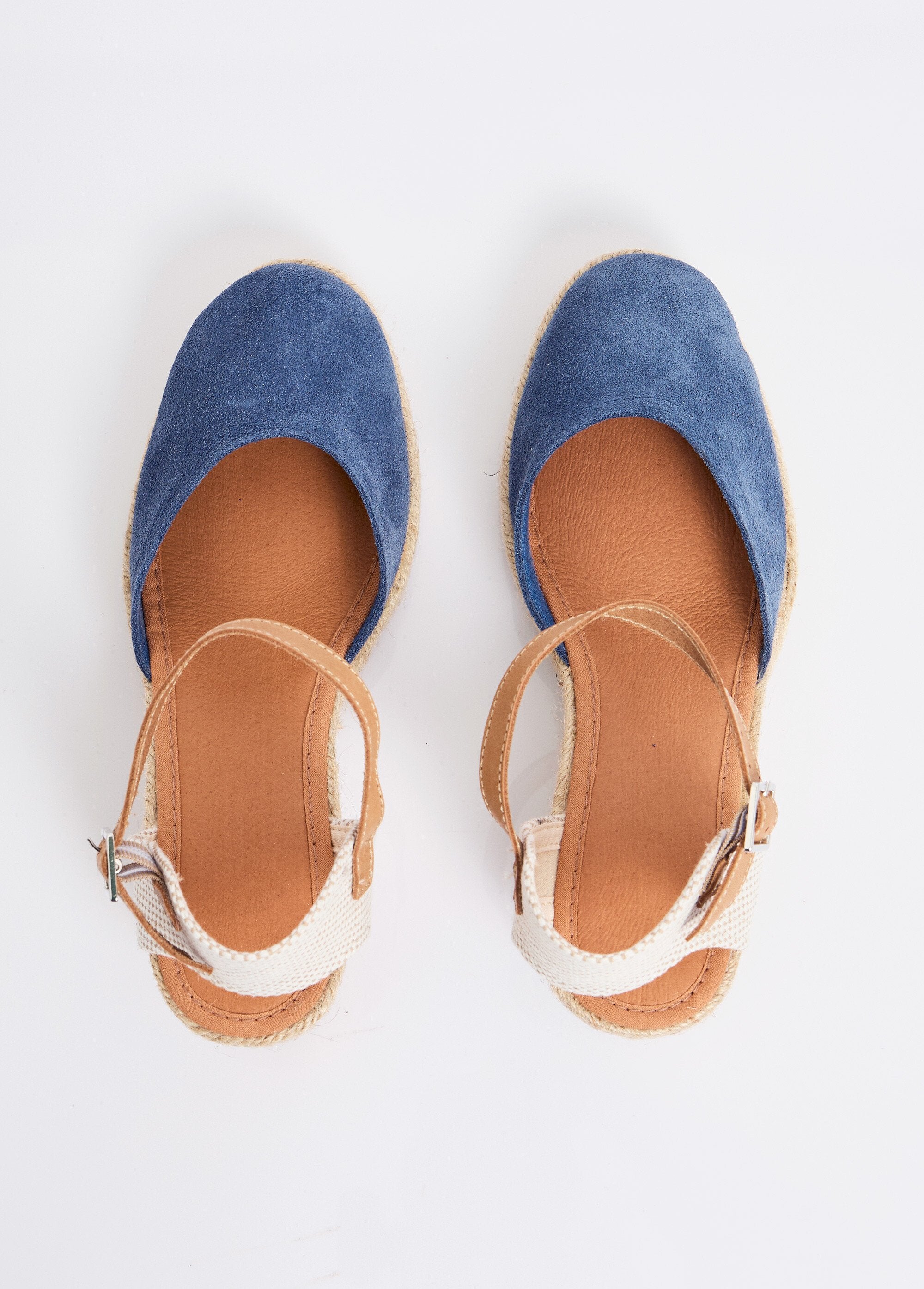 Leren_espadrilles_met_sleehak_en_touwzolen_Bleu_OV1_slim