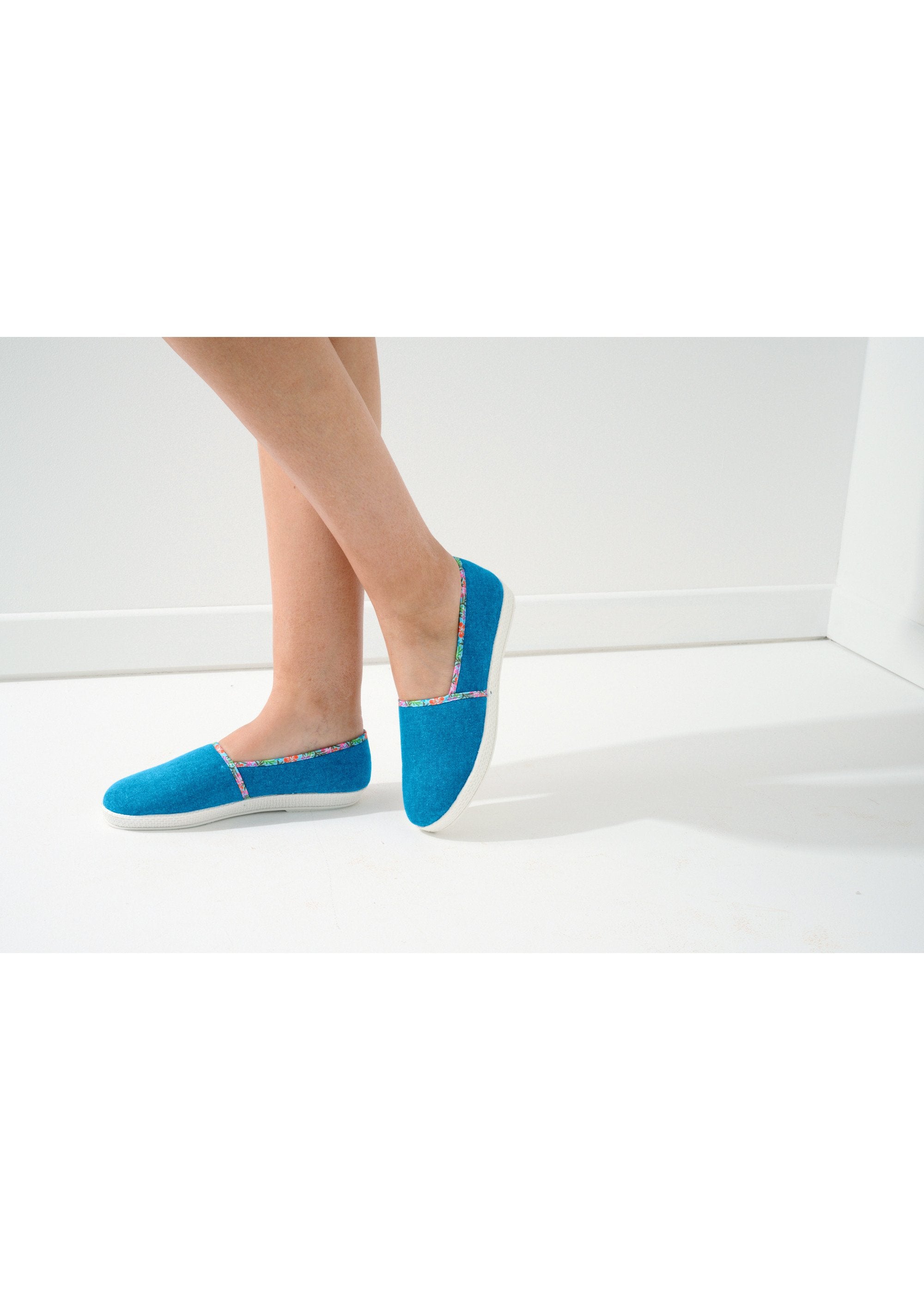 Denim_espadrilles,_comfort_wijdte_Ruw_denim_SF1_slim