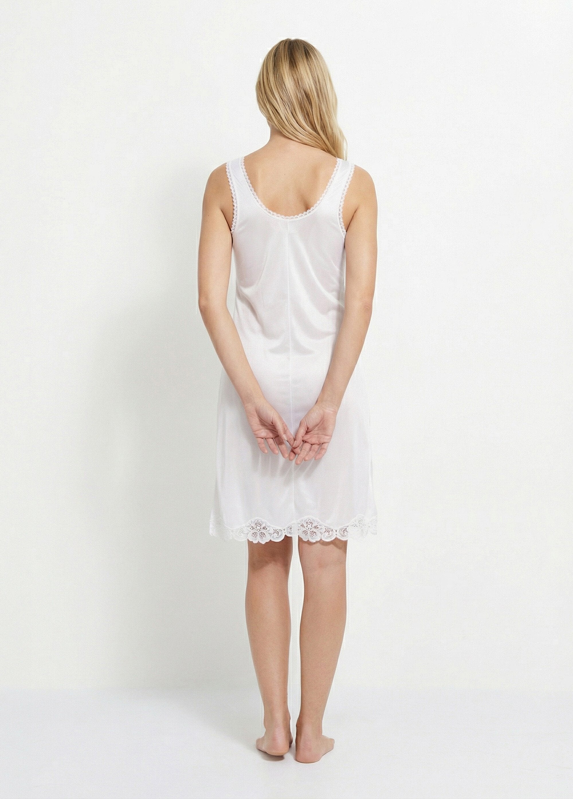 100_cm_satijn_gebreide_jurk_basis_Parelmoer_DO1_slim