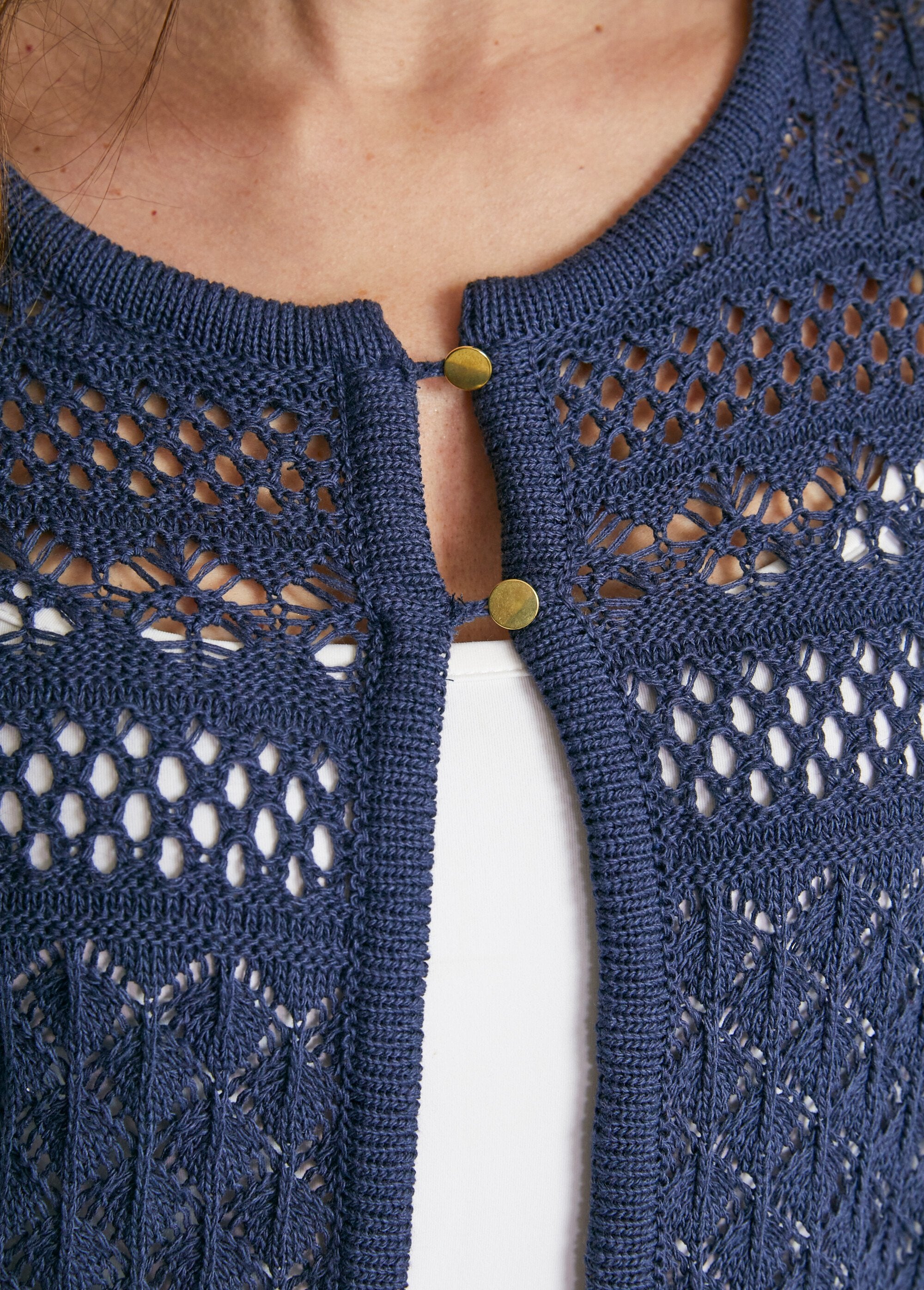 Bolero_vest_met_lange_mouwen_Marien_DE3_slim