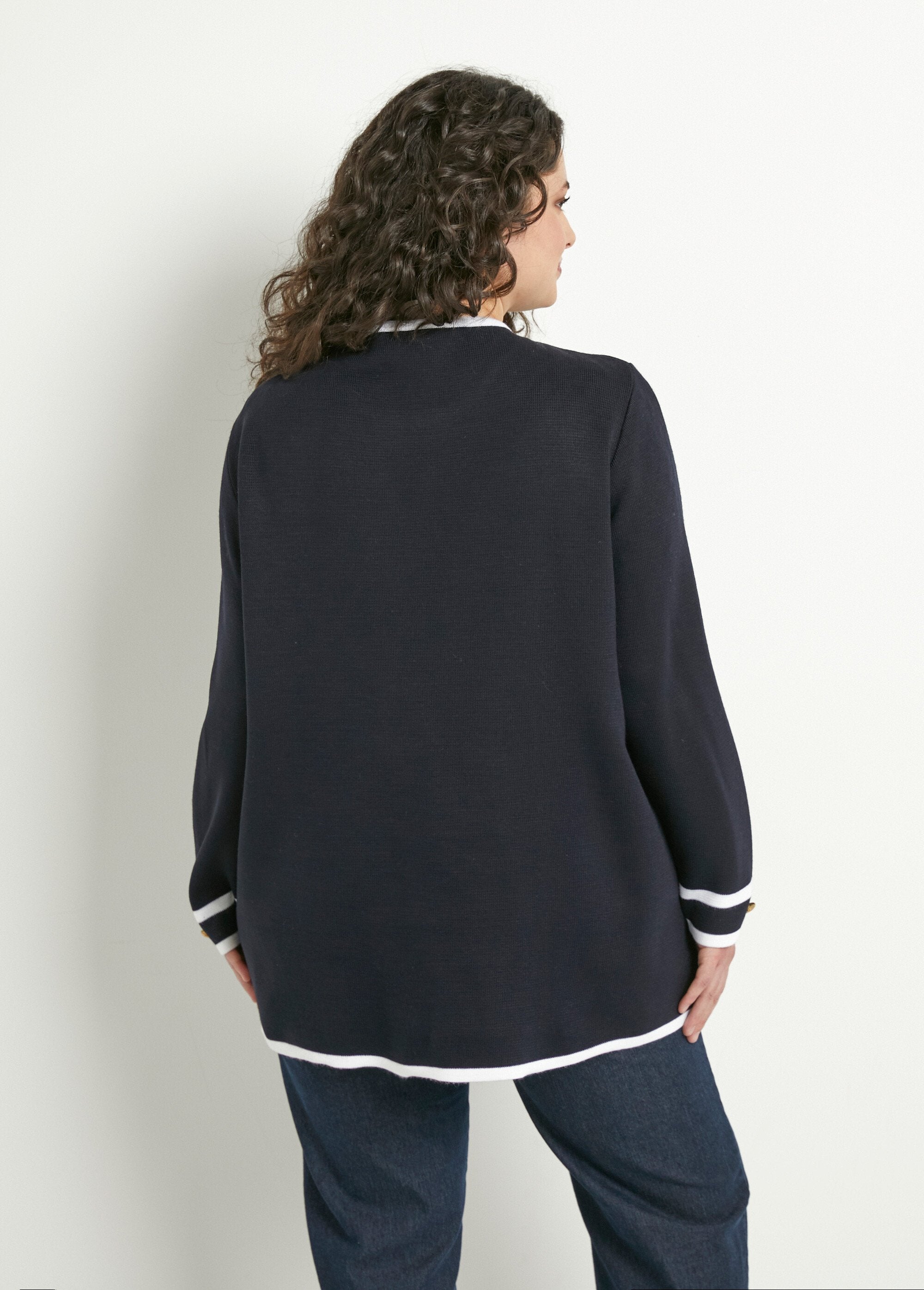 Lang_gilet_van_rand_tot_rand_Marine_DO1_curvy