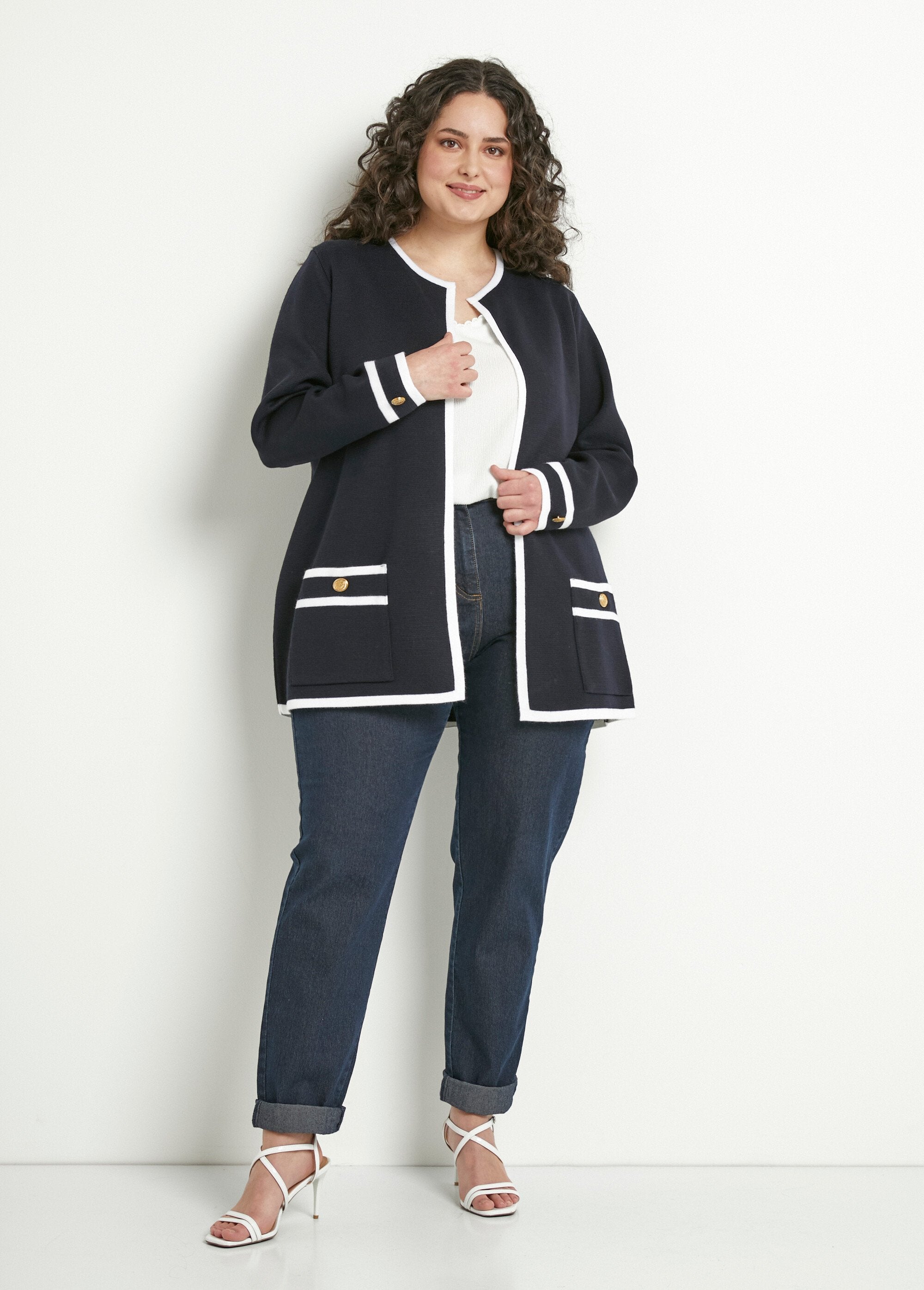 Lang_gilet_van_rand_tot_rand_Marine_SF1_curvy