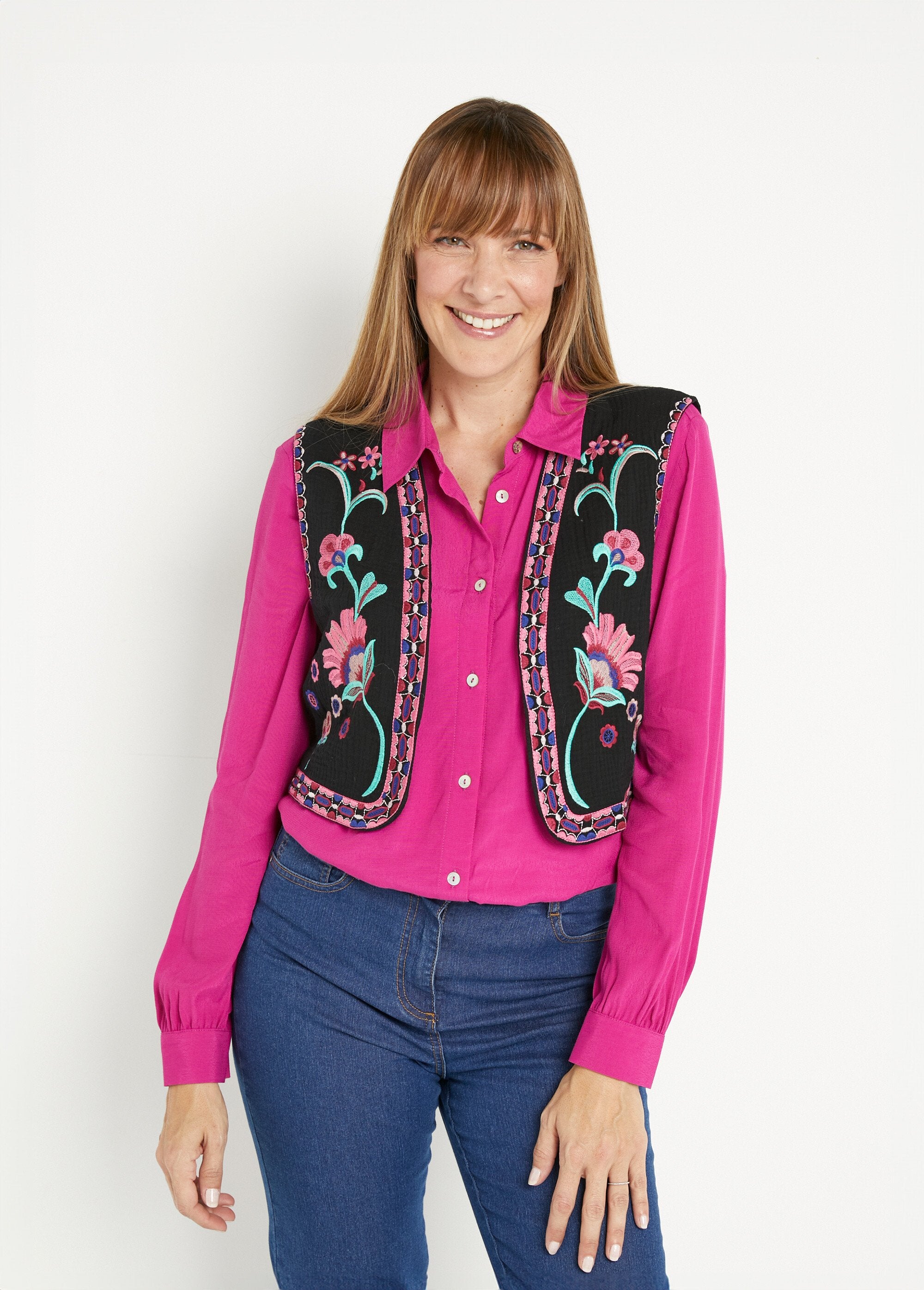 Mouwloos_vest_met_bloemenborduursel_Noir__FA1_slim