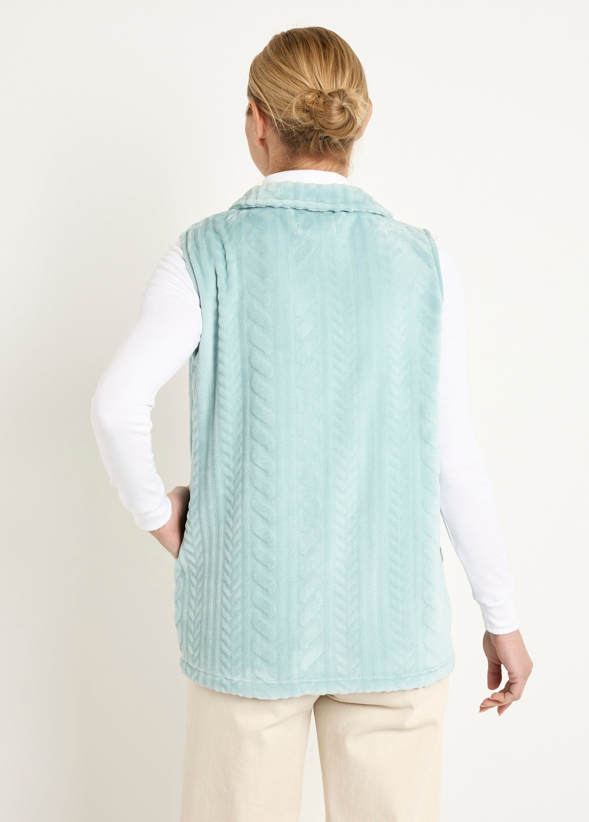Mouwloos_fleece_vest_met_ritssluiting_en_pluche_gevoel_Vert_DO1_slim