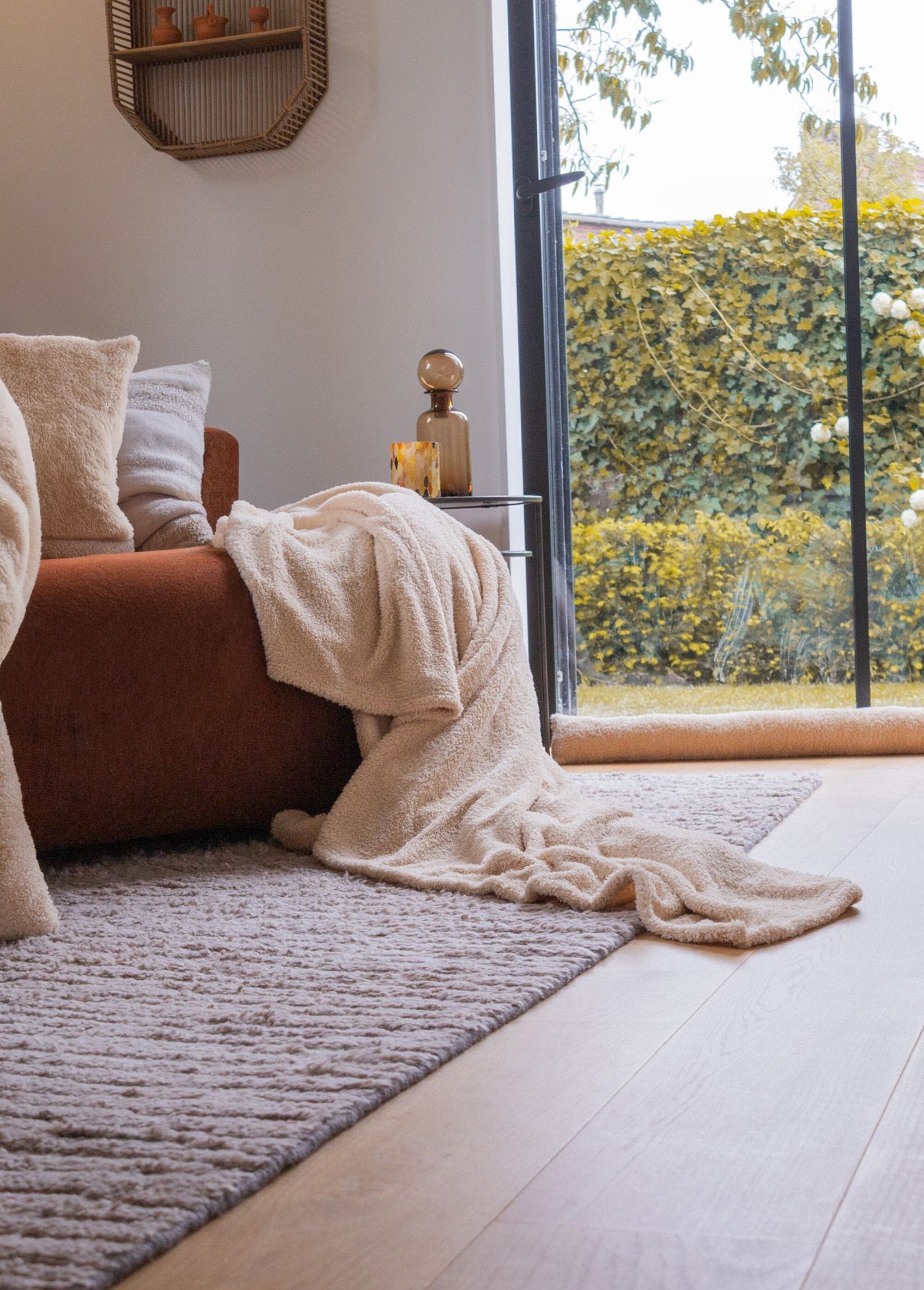 Groot_warm_koraal_fleece_kleed_2m_x_1,5m_Beige_SF1_slim