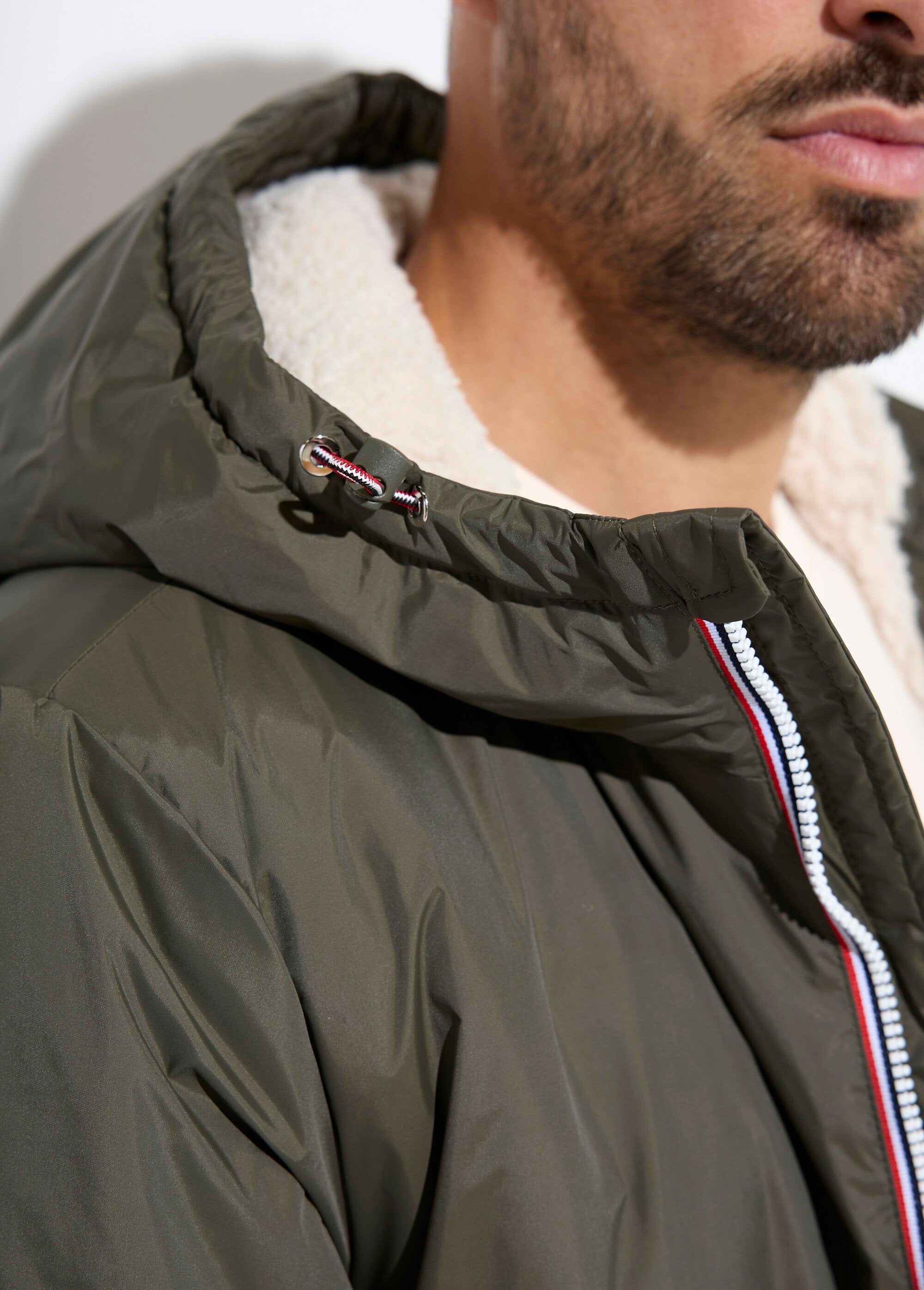 Lange,_warme,_waterafstotende_gevoerde_parka_Kaki_et_ecru_DE1_slim