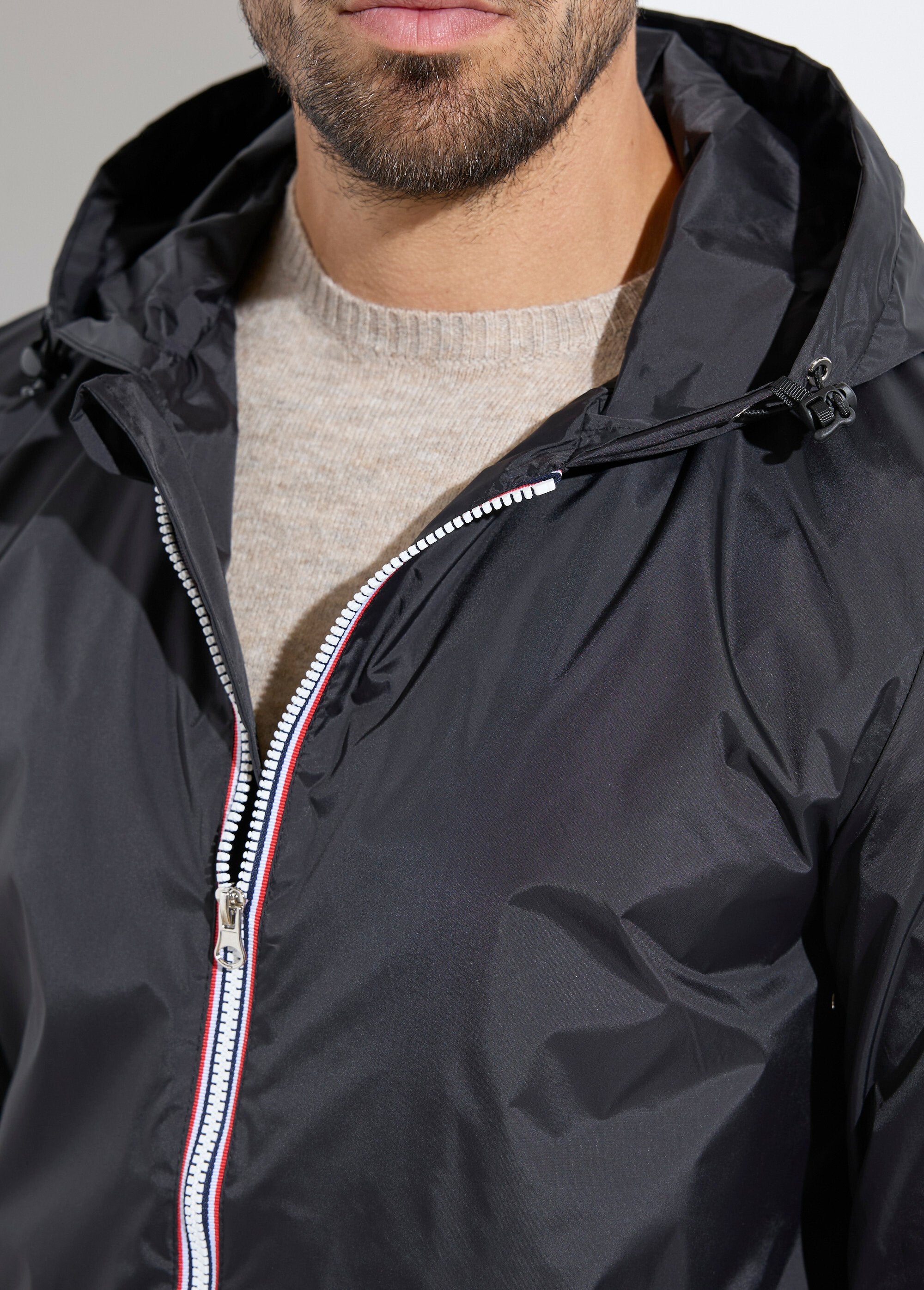 Trendy_korte_waterafstotende_parka_Noir_DE1_slim