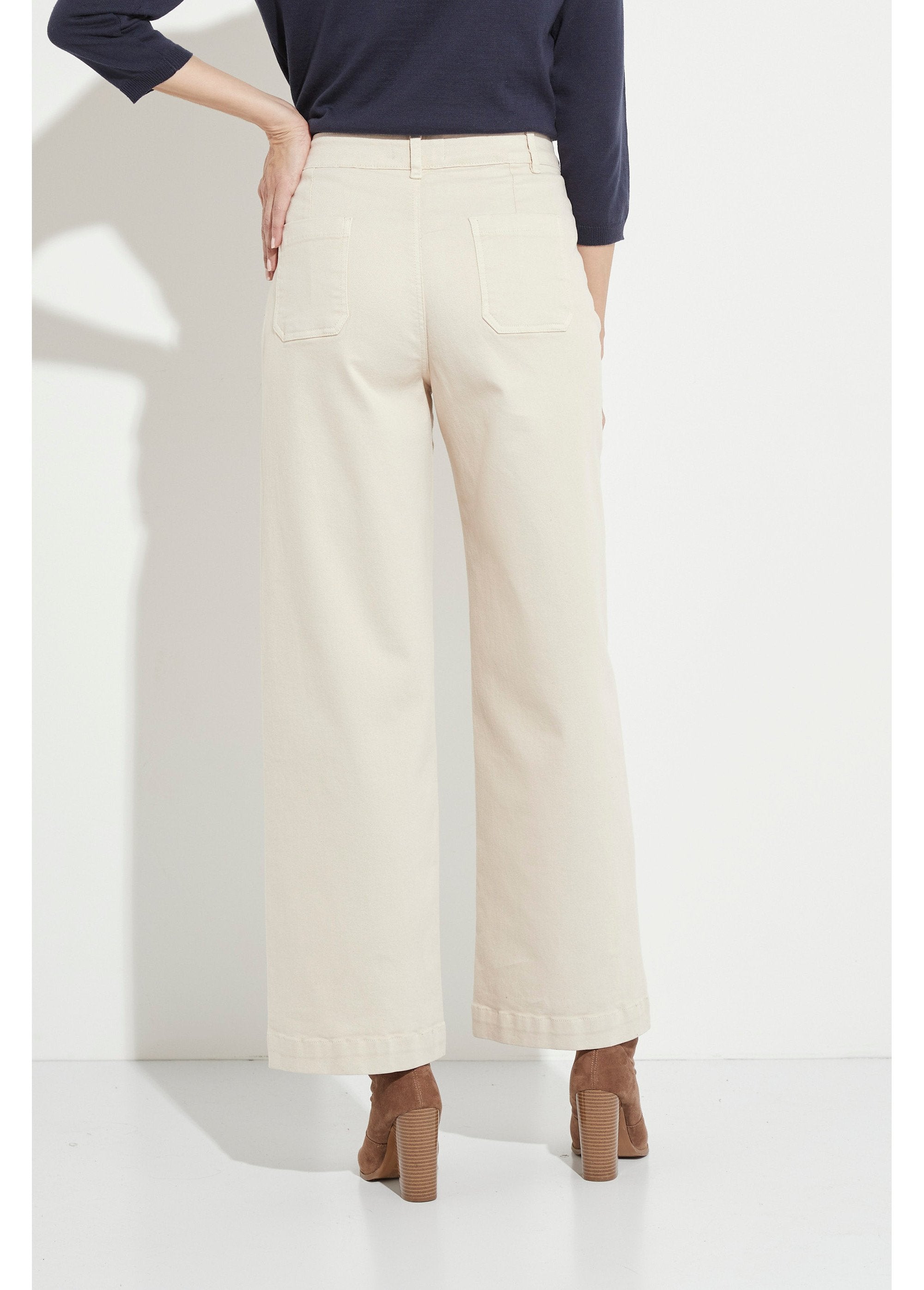 Extra_stretch_denim_jeans_met_wijde_pijpen_en_4_zakken_Ecru_DO1_slim