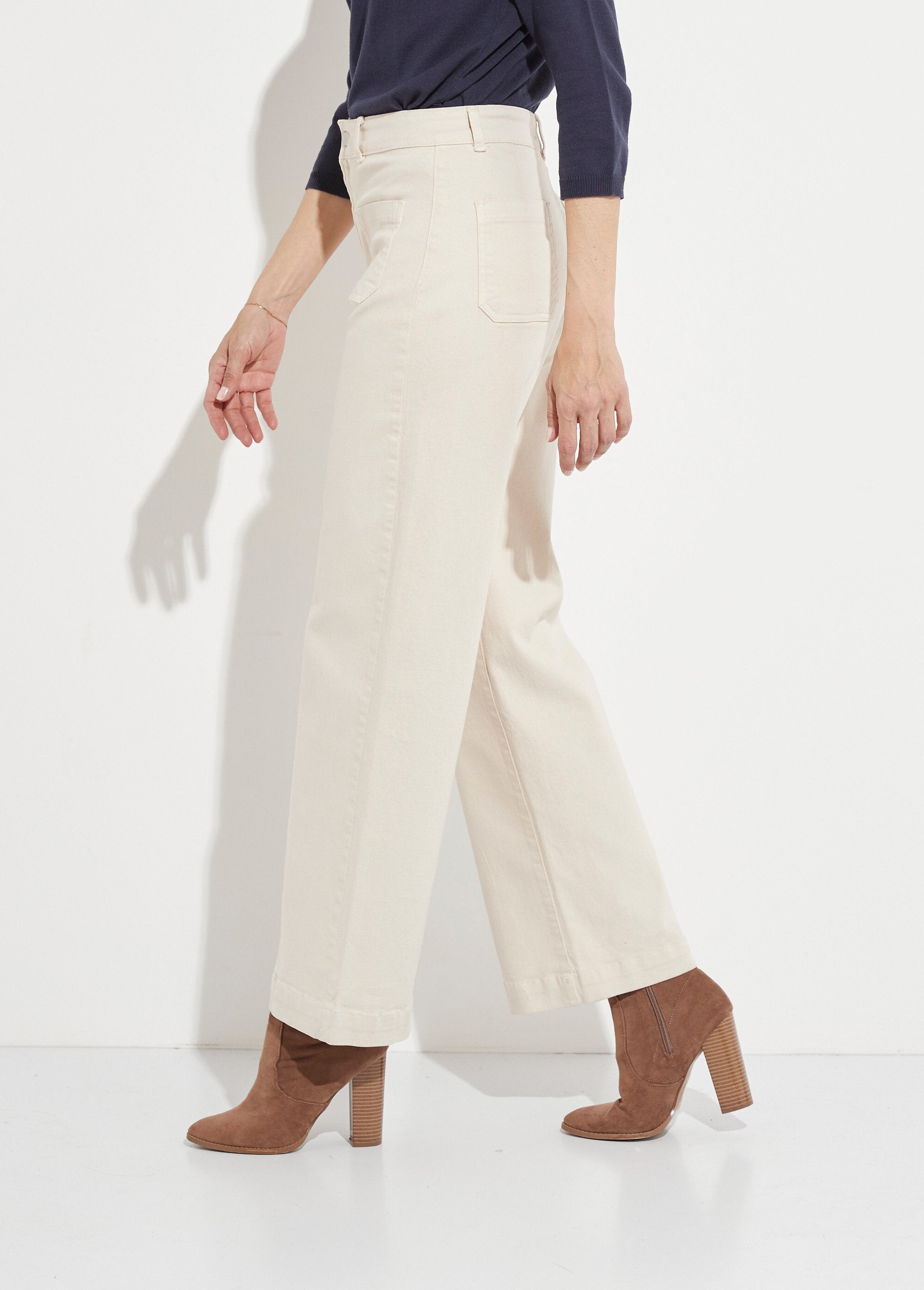 Extra_stretch_denim_jeans_met_wijde_pijpen_en_4_zakken_Ecru_DR1_slim