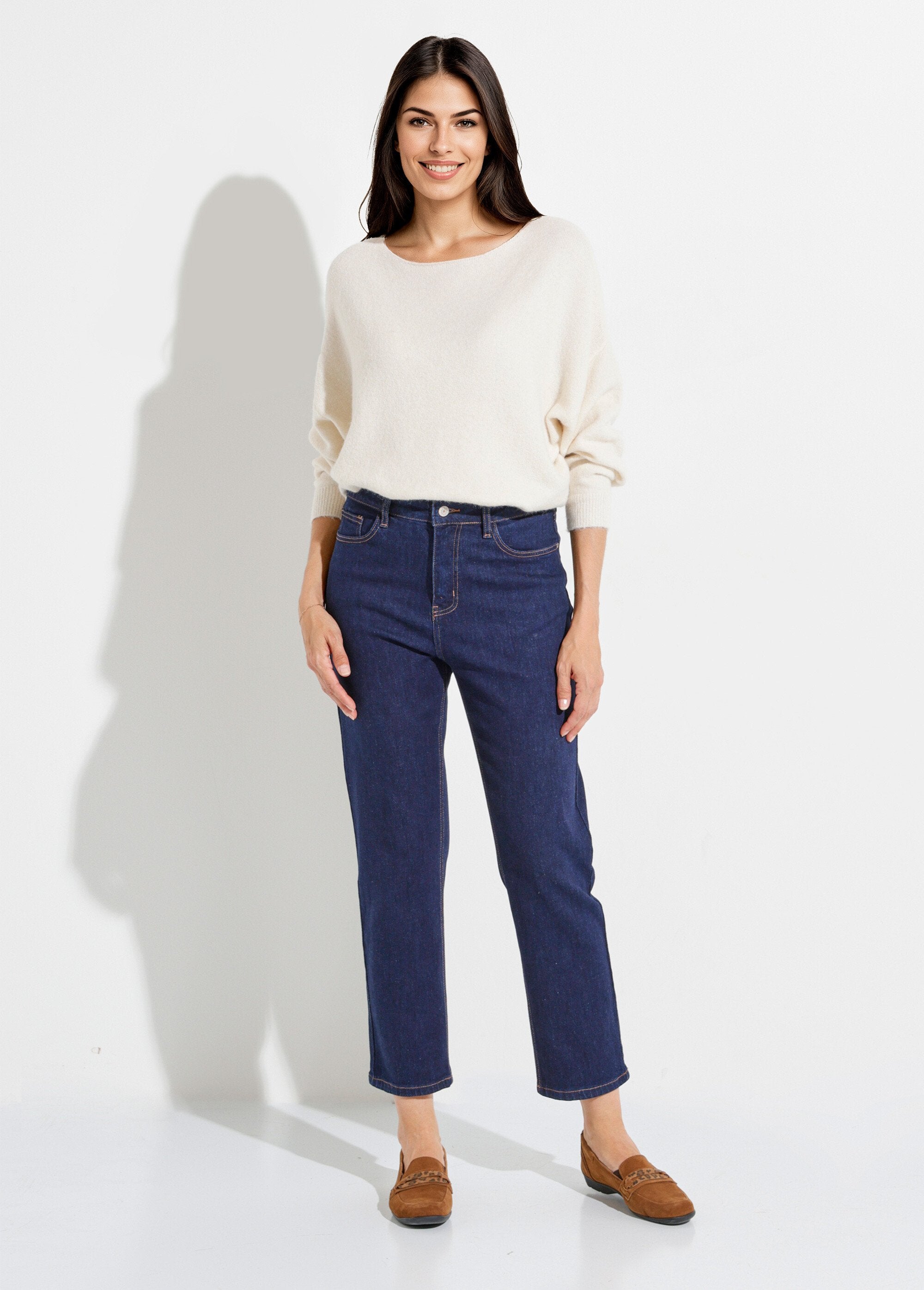 Denim_mom_jeans,_GROTE_MAAT_speciaal_Bleu_brut_SF1_slim
