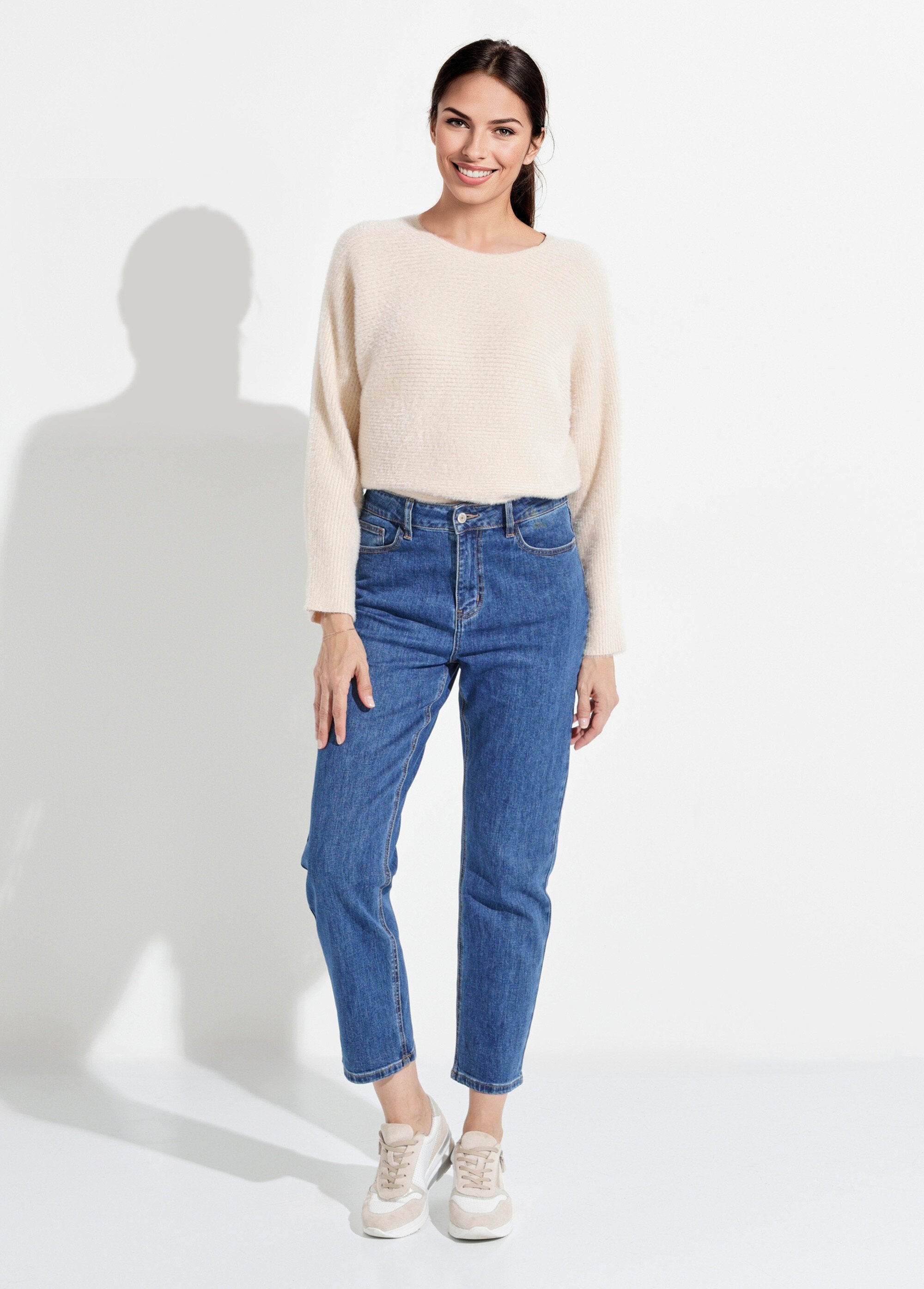 Denim_mom_jeans,_GROTE_MAAT_speciaal_Denim_moyen_SF1_slim