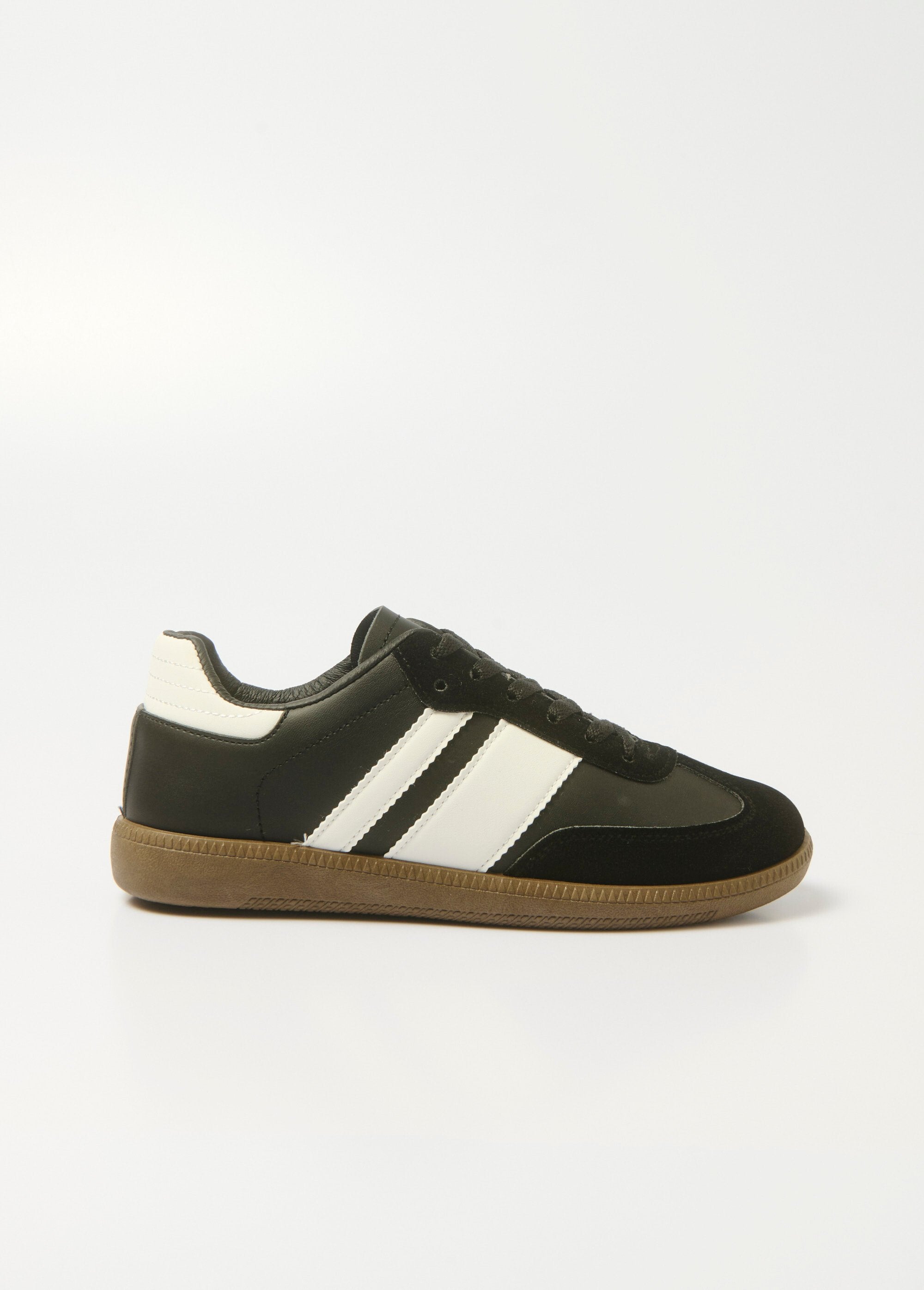 Retro_sportschoenen_met_contrasterende_details_Noir_DR1_slim