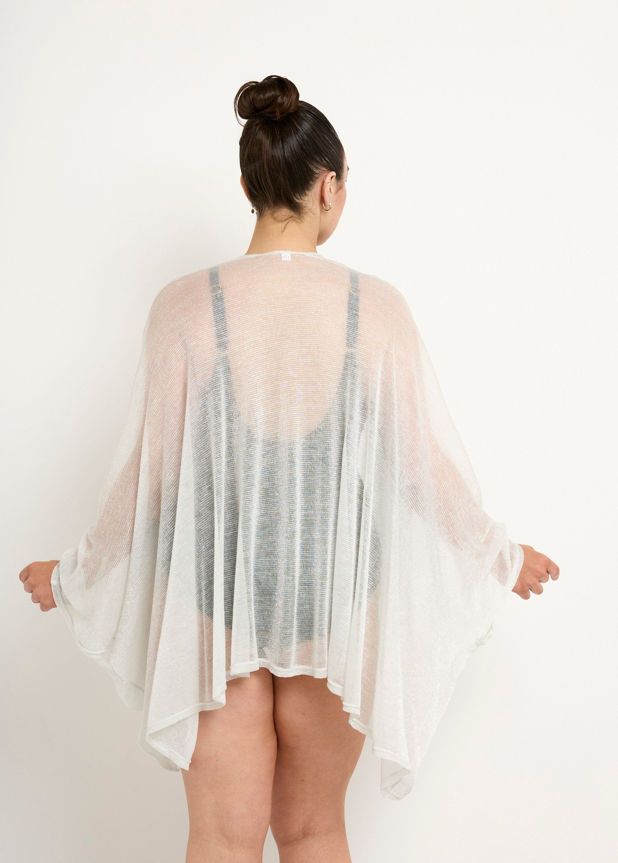 Metalen_strandkimono_van_gaas_Blanc_DO1_slim