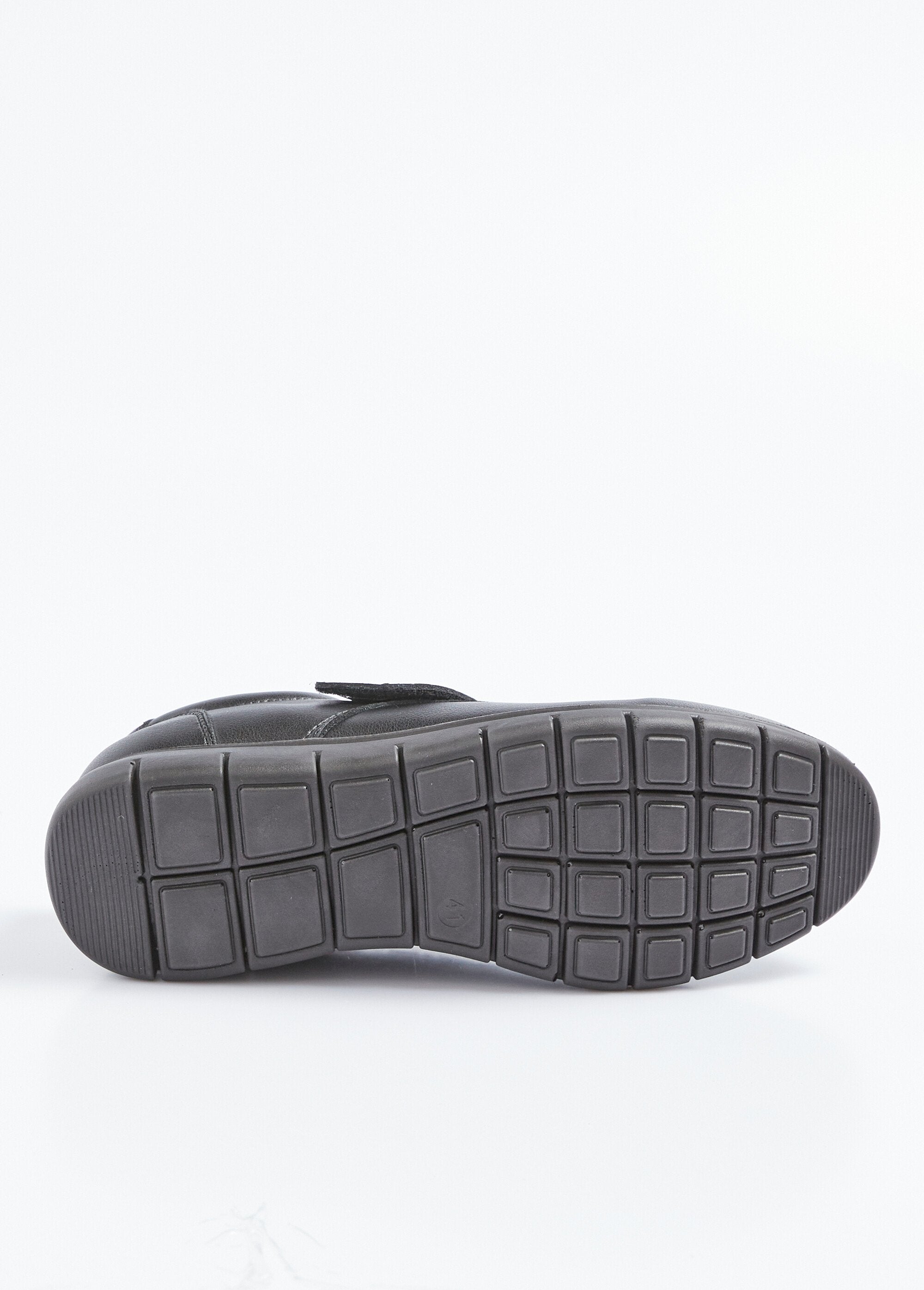 Afgekraste_sleehakken_Noir_UN1_slim