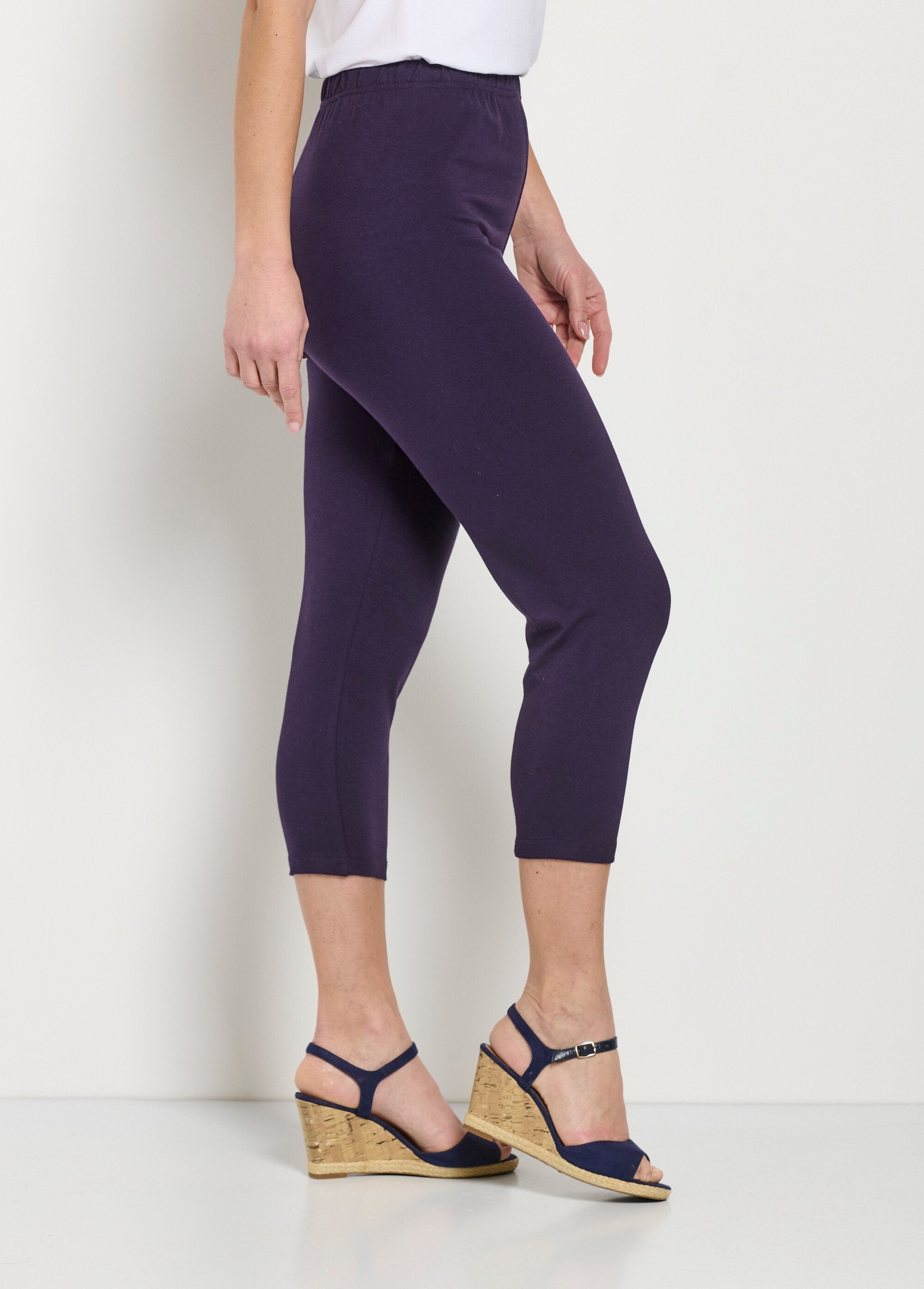Korte_katoenen_legging_met_elastische_tailleband_Uni_prune_DR1_slim