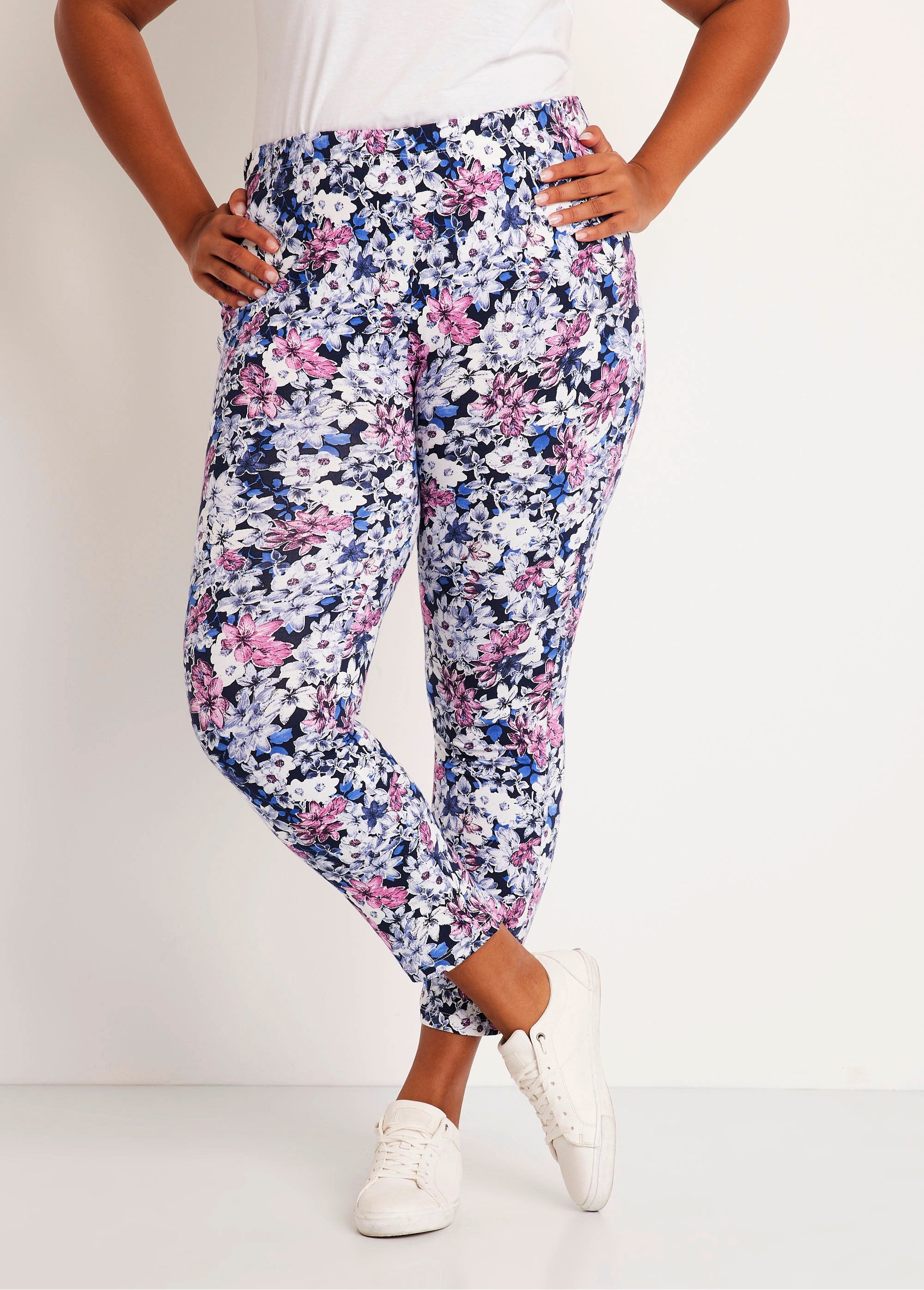 Bedrukte_legging_met_elastische_tailleband_Bloemen_FA1_curvy